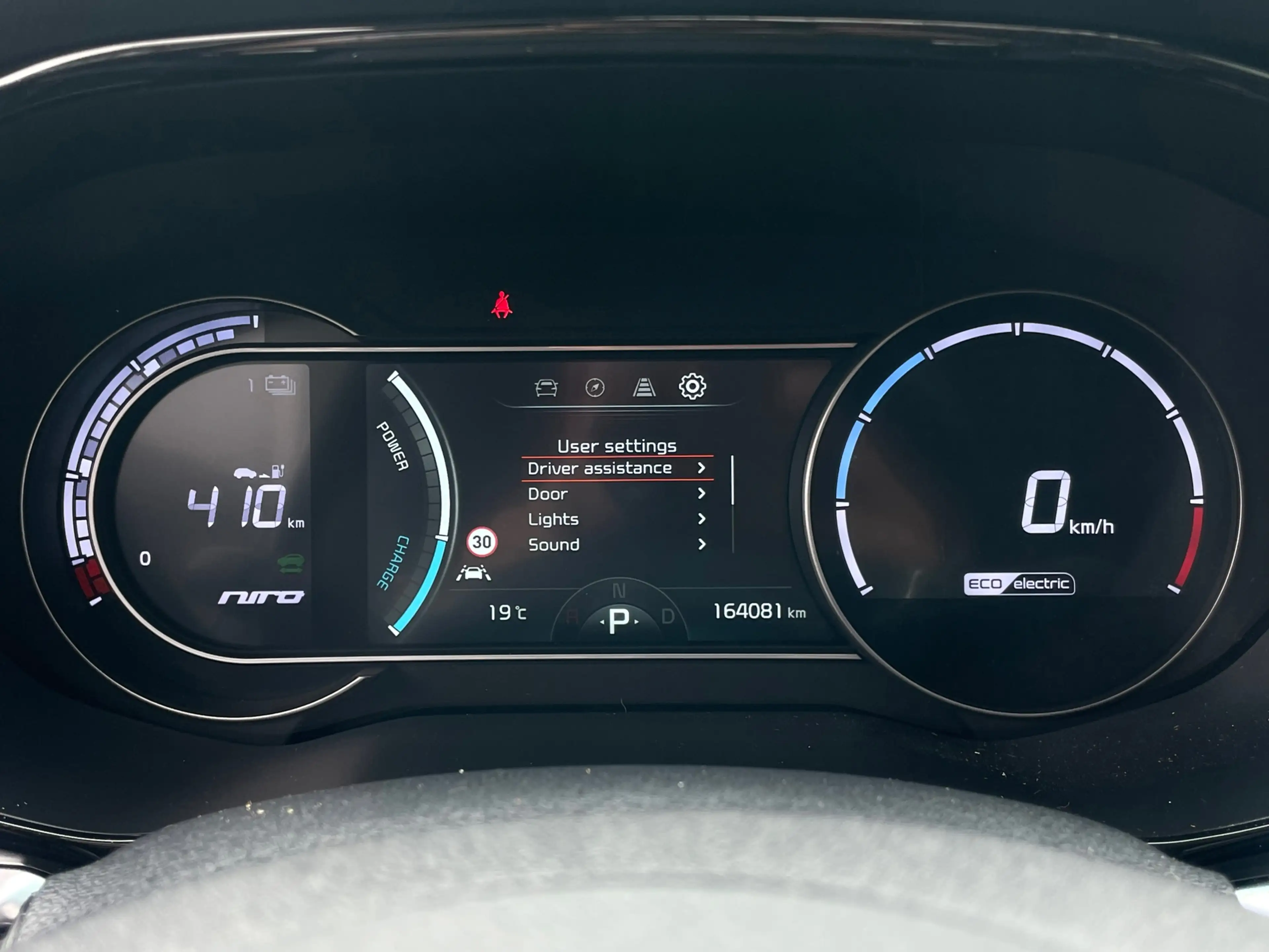 Kia e-Niro Executiveline 64kWh 100%SOH FASE 3 ORG NL|PANO|MEM — photo 12