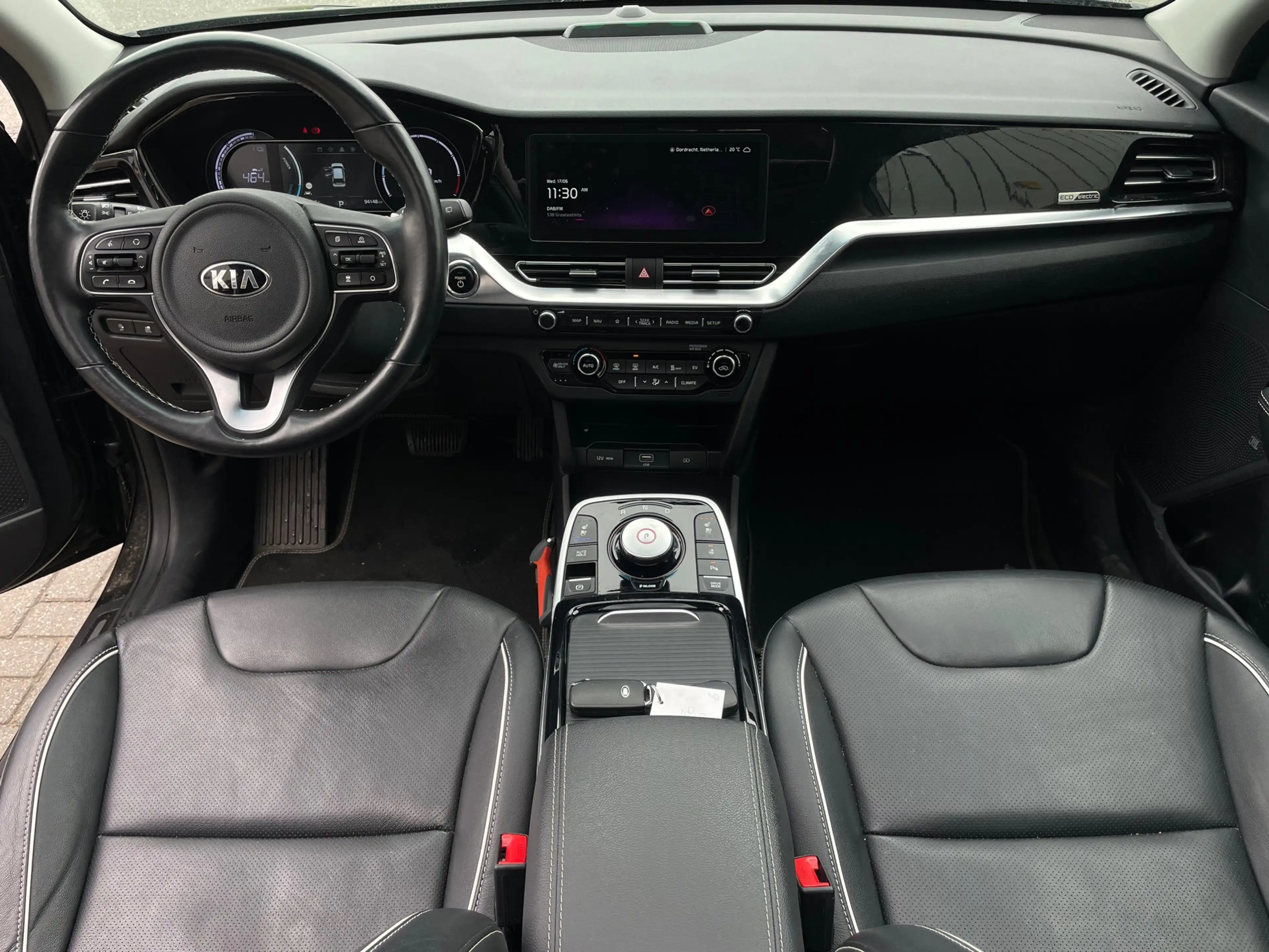 Kia e-Niro Executiveline 64kWh 100%SOH FASE 3 ORG NL|PANO|MEM — photo 9