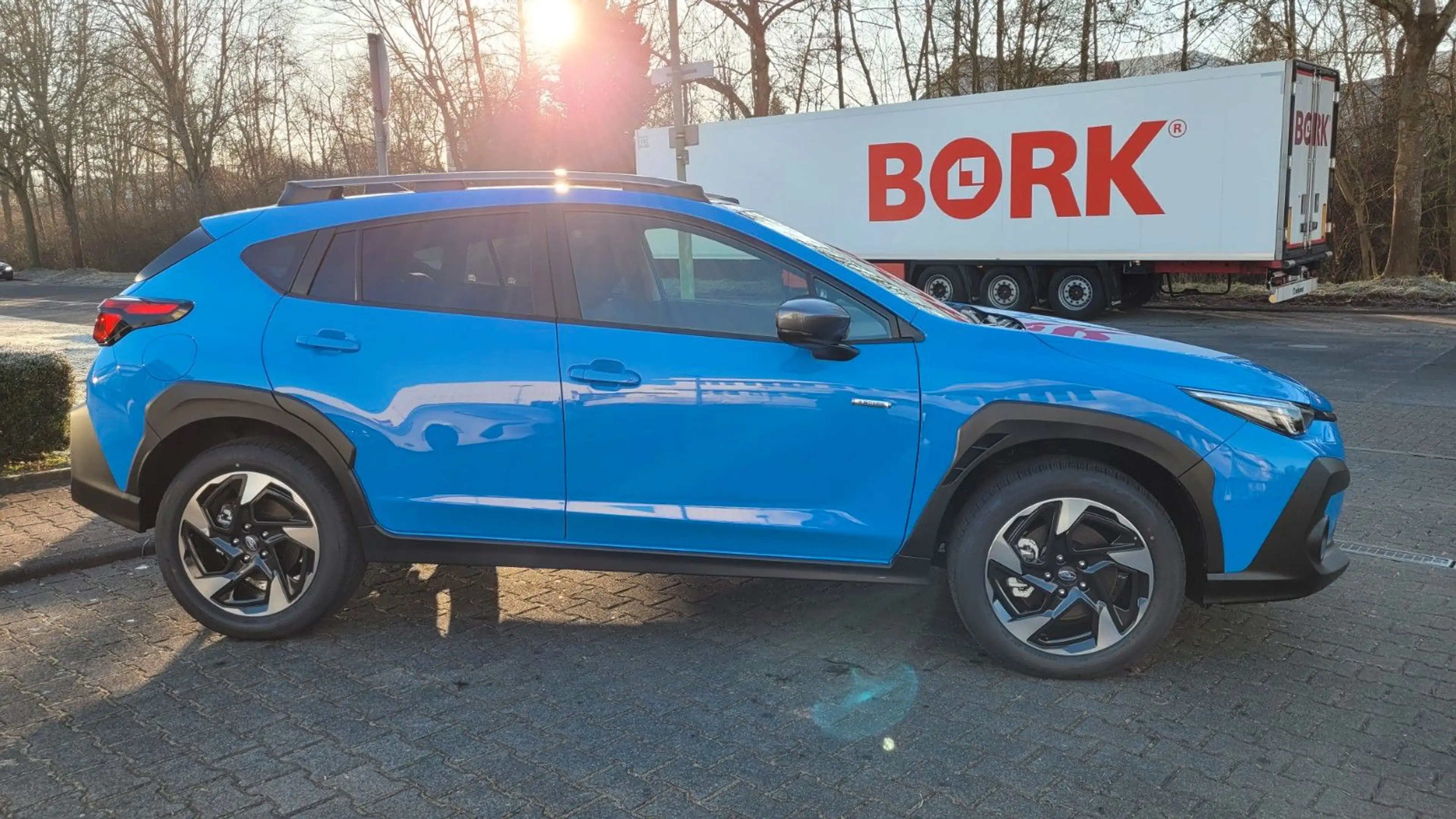 Subaru Crosstrek 2.0ie e-Boxer Platinum CVT — photo 3