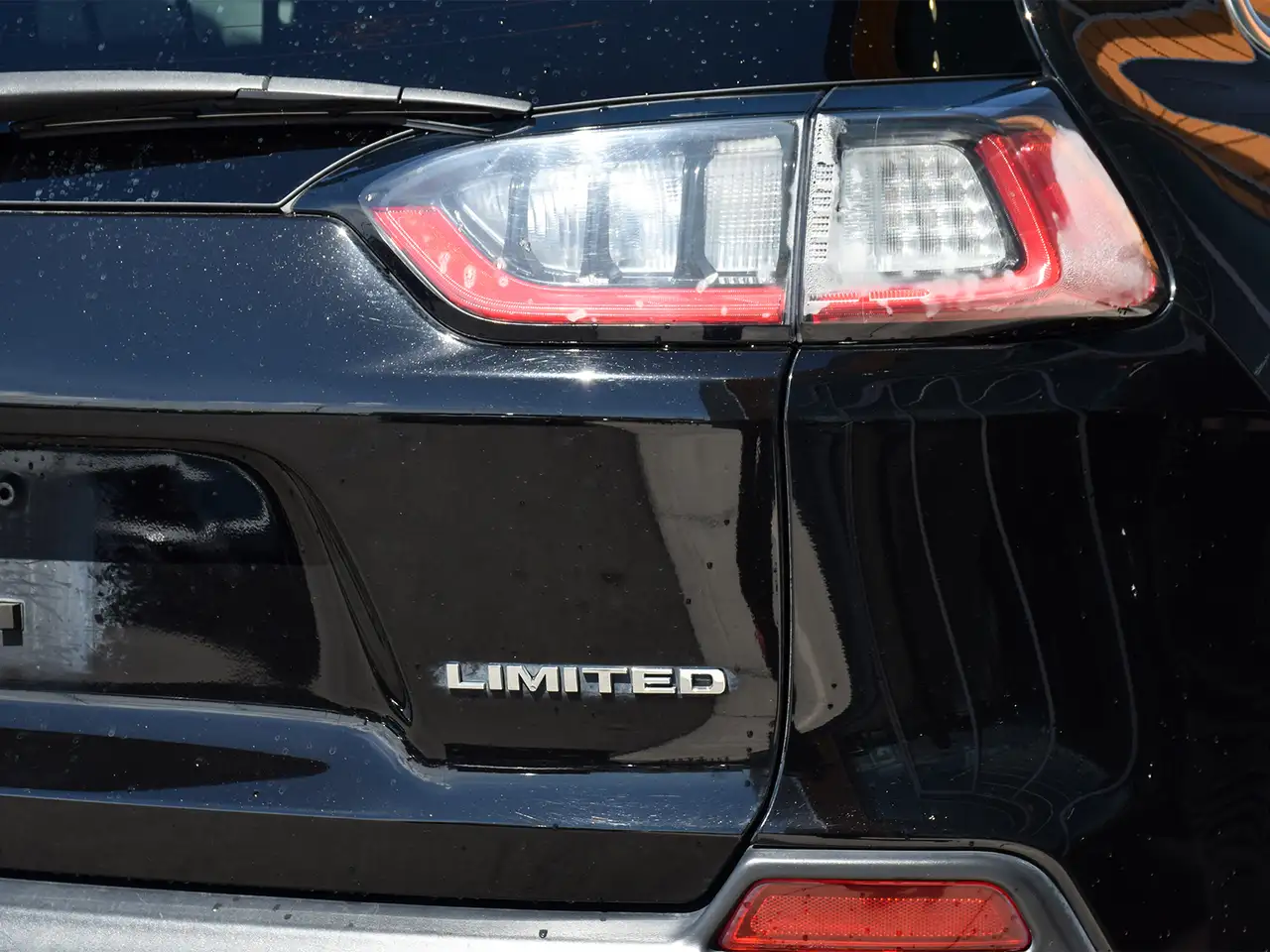 Jeep Cherokee снимка Jeep Cherokee