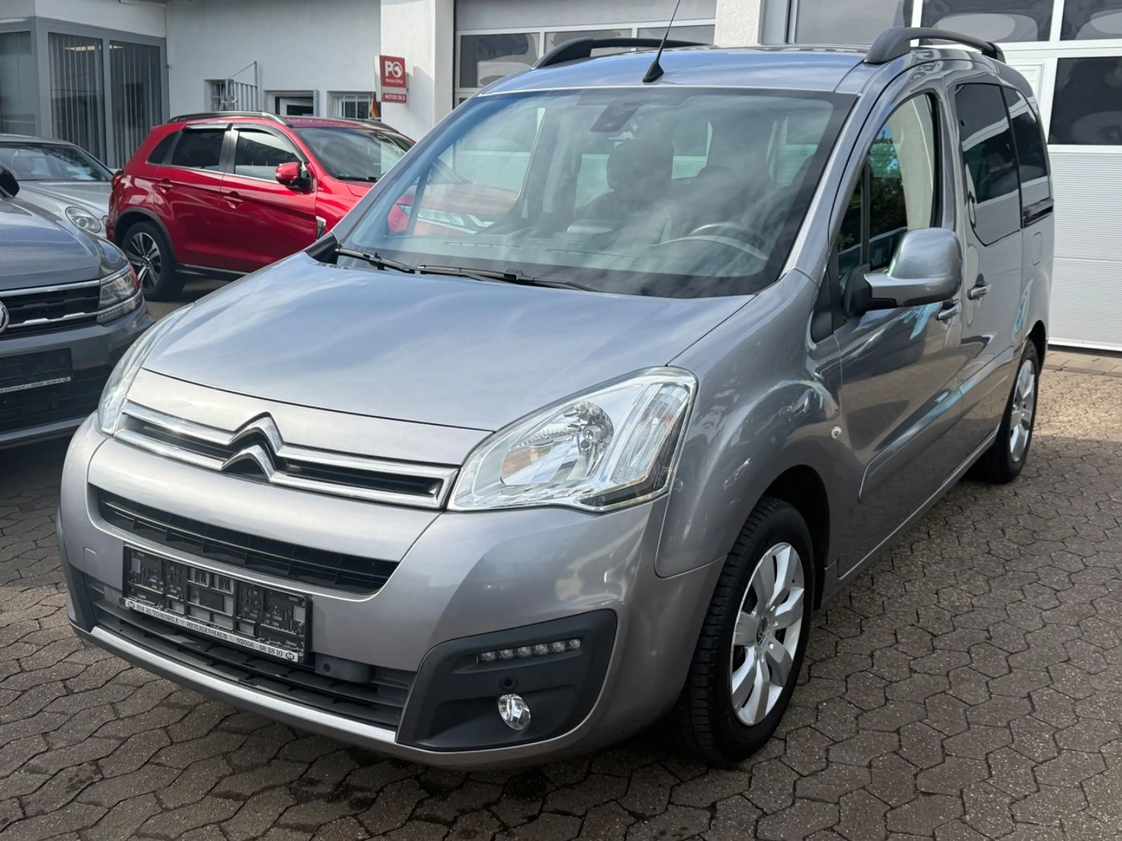 Citroen Berlingo Multi.Shine*Erst37.000Km*Navi*PDC*TOP