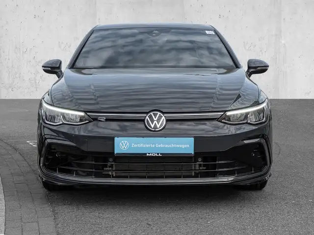 Volkswagen Golf view 3