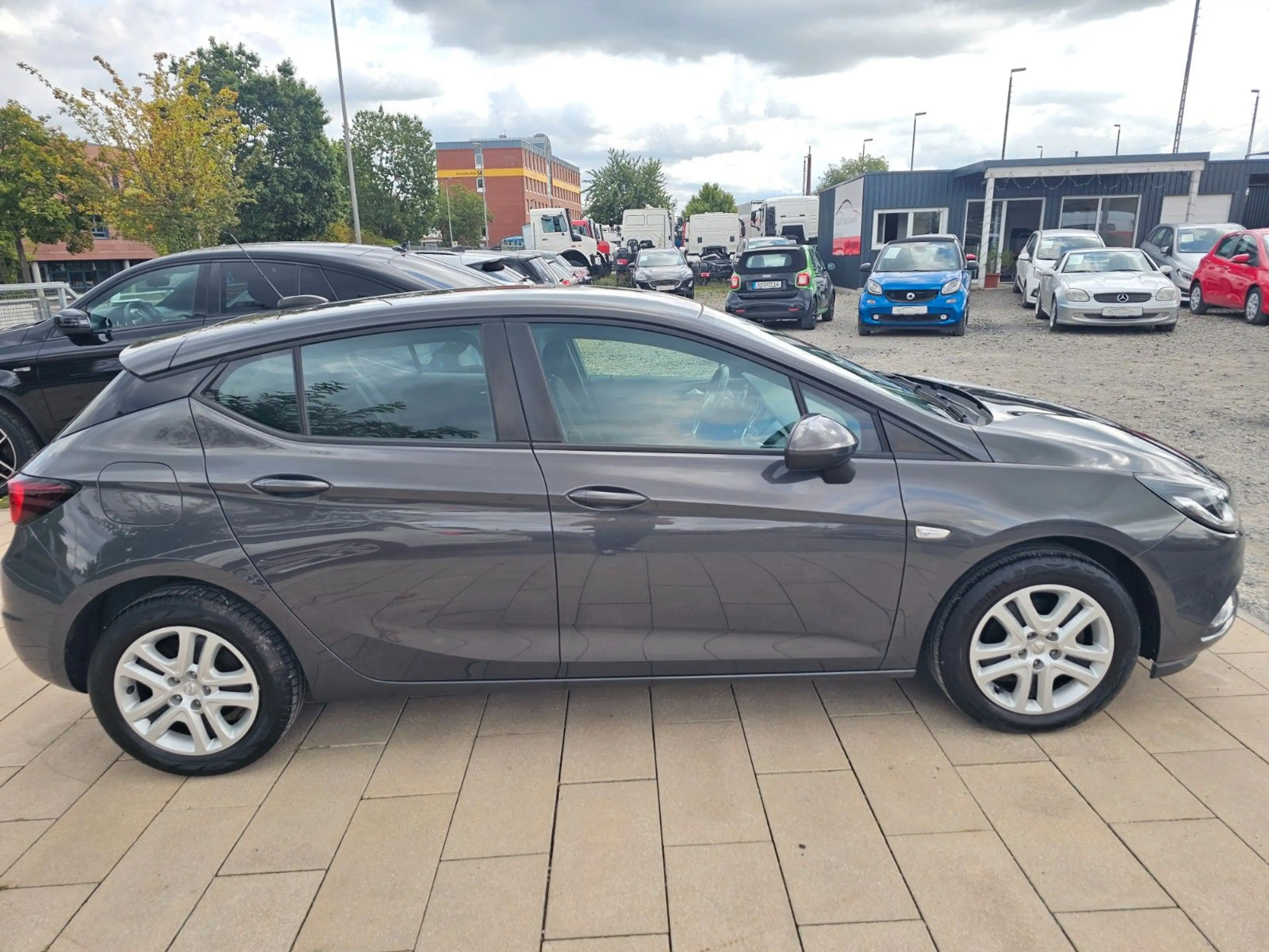 Opel Astra K Lim. 5-trg. Edition Start/Stop — photo 9