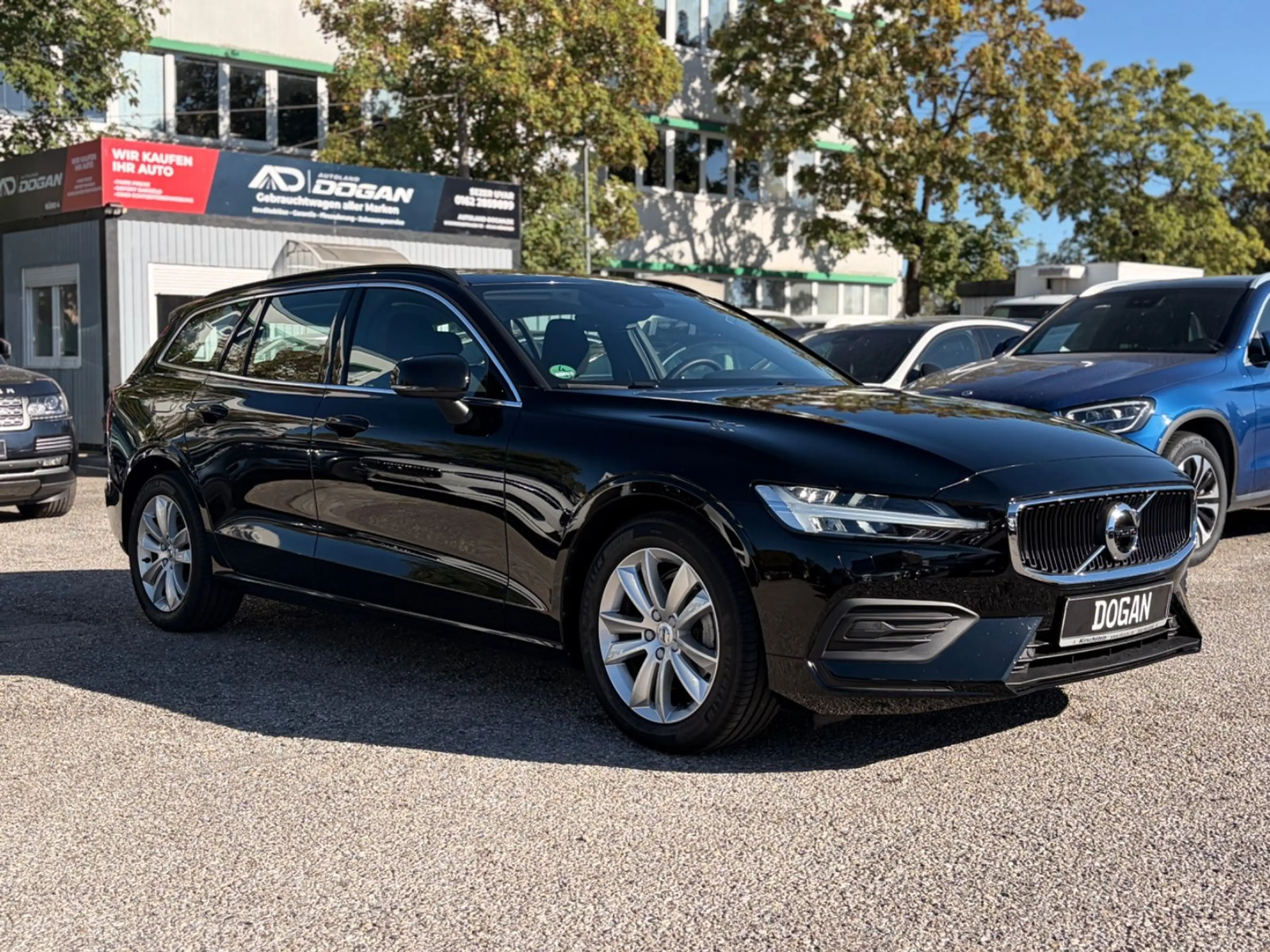Volvo V60 B4 Kombi Core |Pilot-Assyst |Keyless |11tkm! — photo 3
