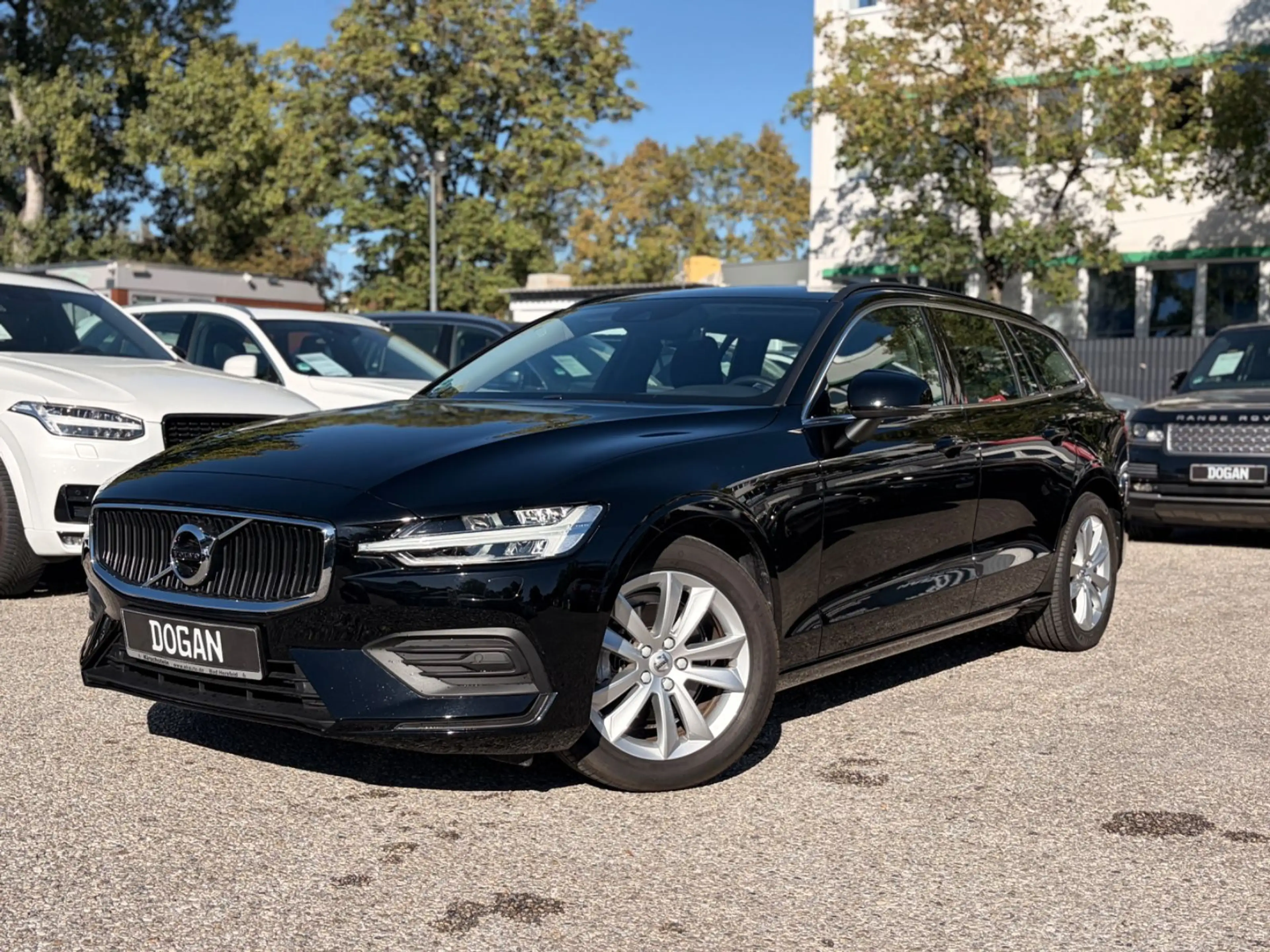 Volvo V60 B4 Kombi Core |Pilot-Assyst |Keyless |11tkm!