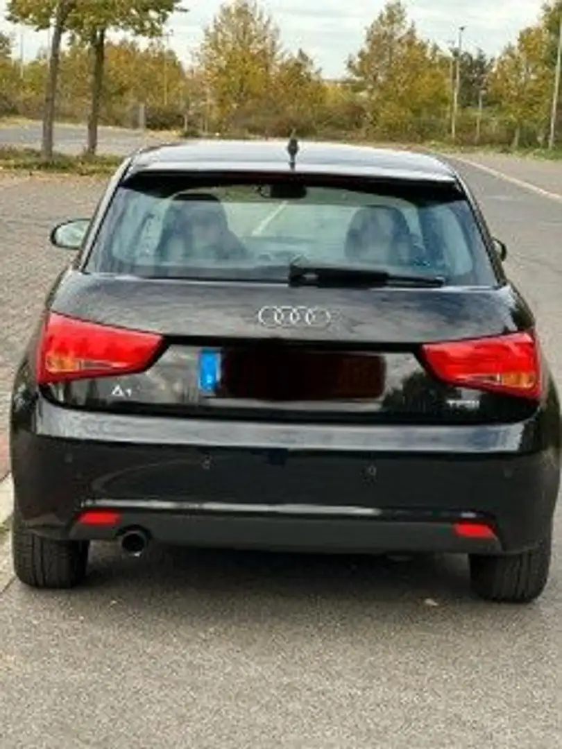 Audi A1 attraction Black - 2
