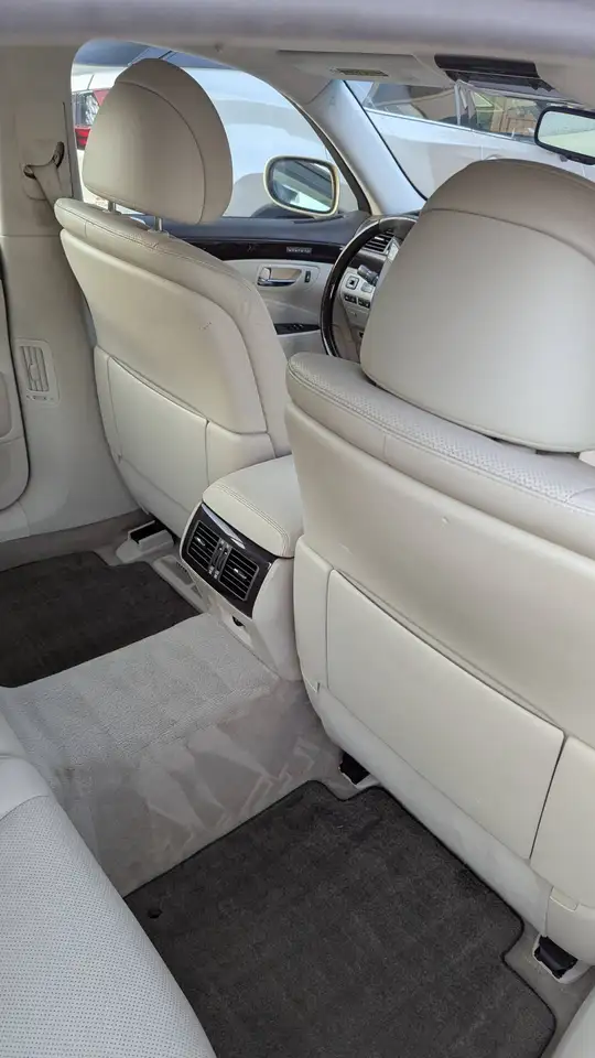 Lexus LS photo Lexus LS