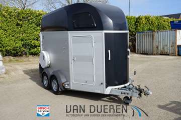 HB 2 Paards, Zadelkamer