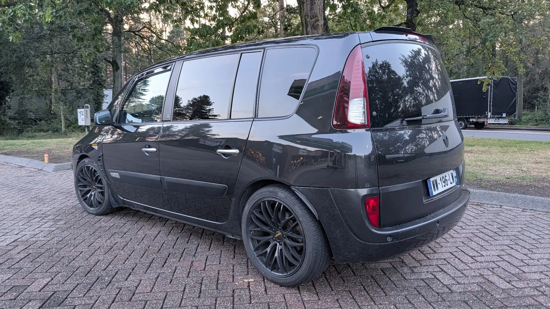 Renault Espace 2.0 dCi 175 FAP 25th PANO AUTO FULL BLACK Noir - 2