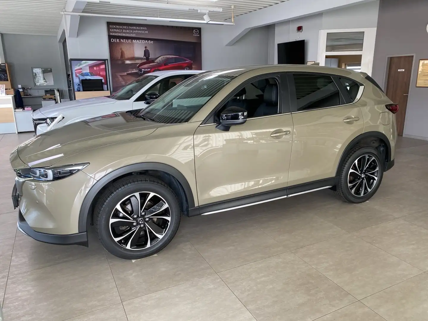 Mazda CX-5 😍Newground 2WD/ Leder/ 360°Kamera/Navi 😍 Beige - 2