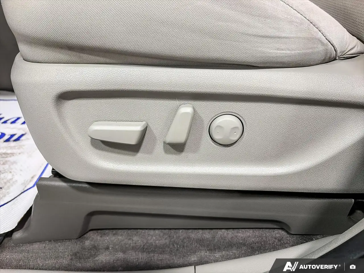 Kia Sedona снимка Kia Sedona