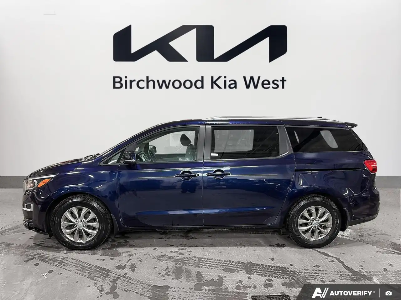 Kia Sedona снимка Kia Sedona