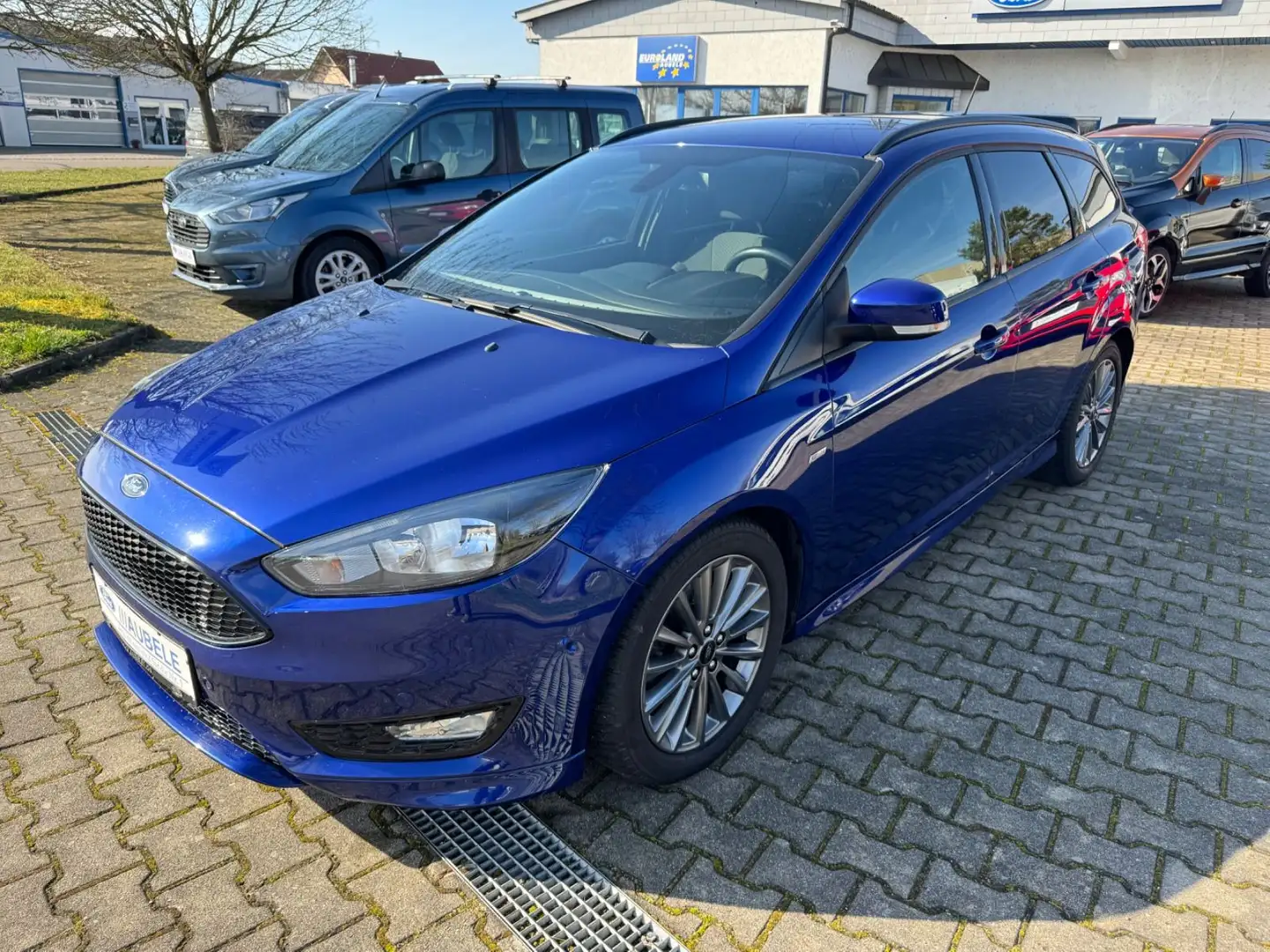 Ford Focus Turnier ST-Line Blau - 1