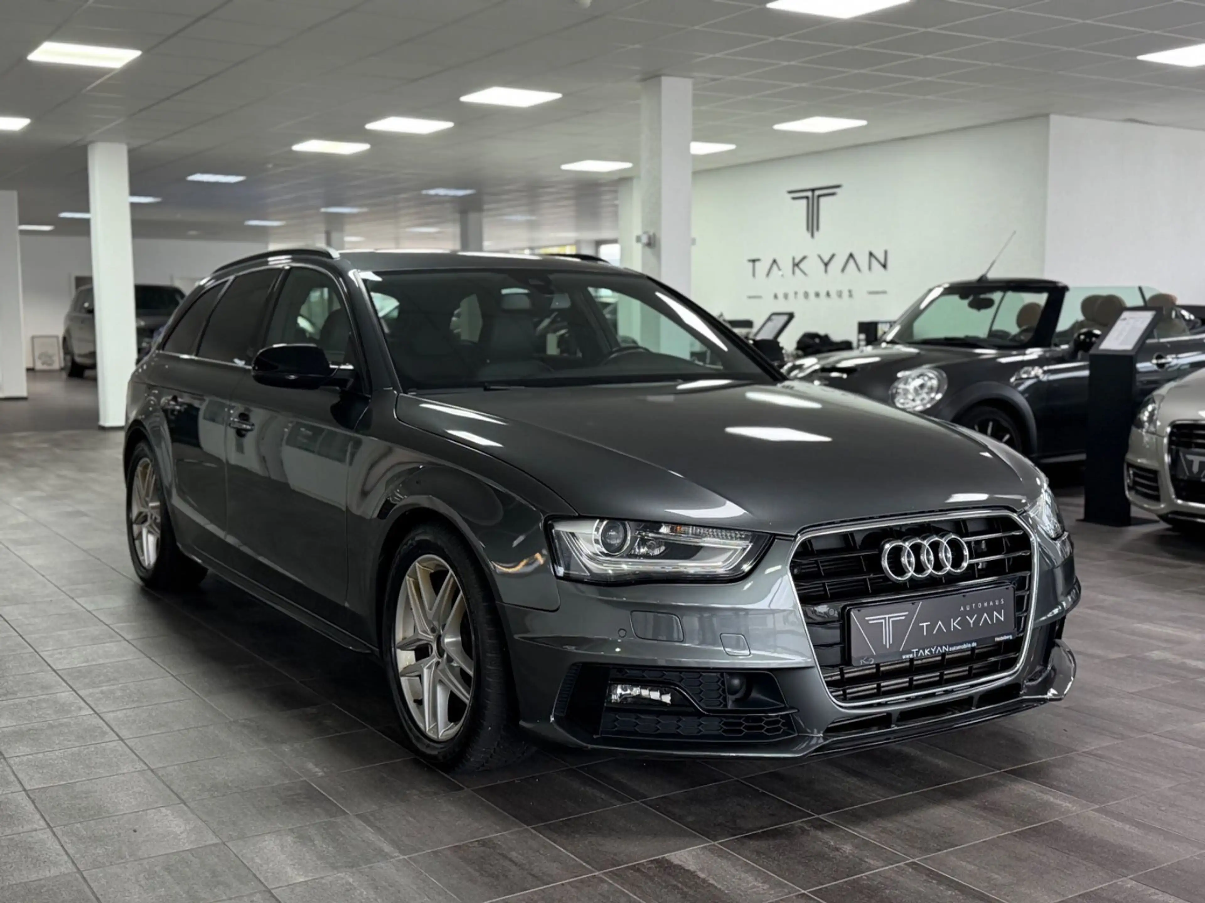 Audi A4 Avant S line Sportpaket / S-Heft / 2.Hand