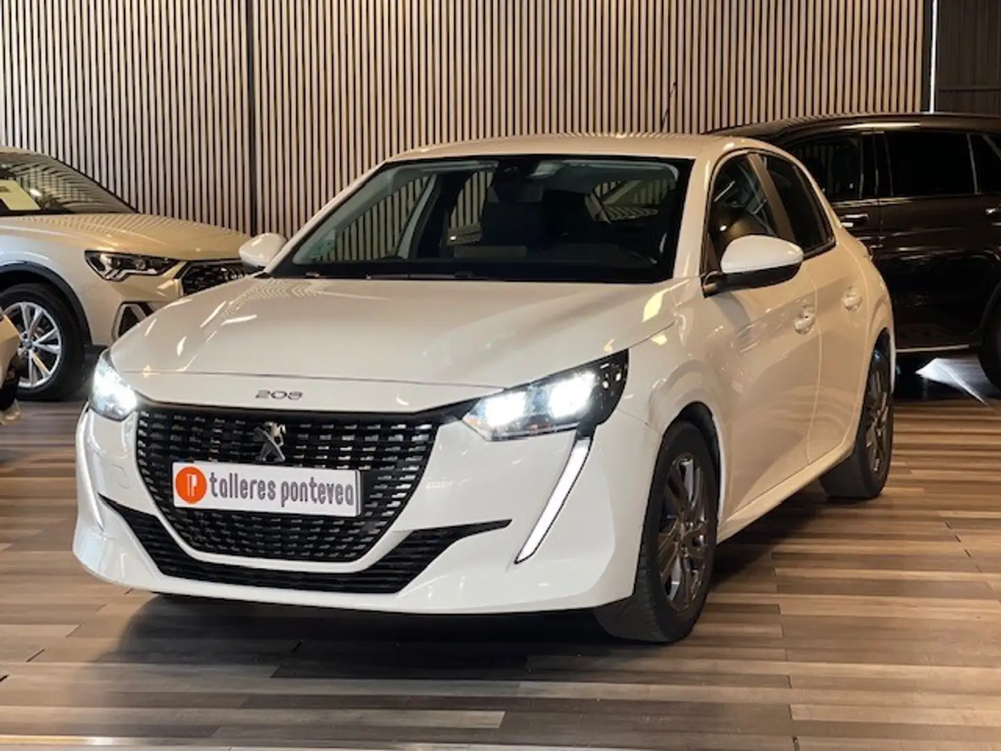 Peugeot 208 1.5 BlueHDi S&S Allure Pack 100 Blanc - 2