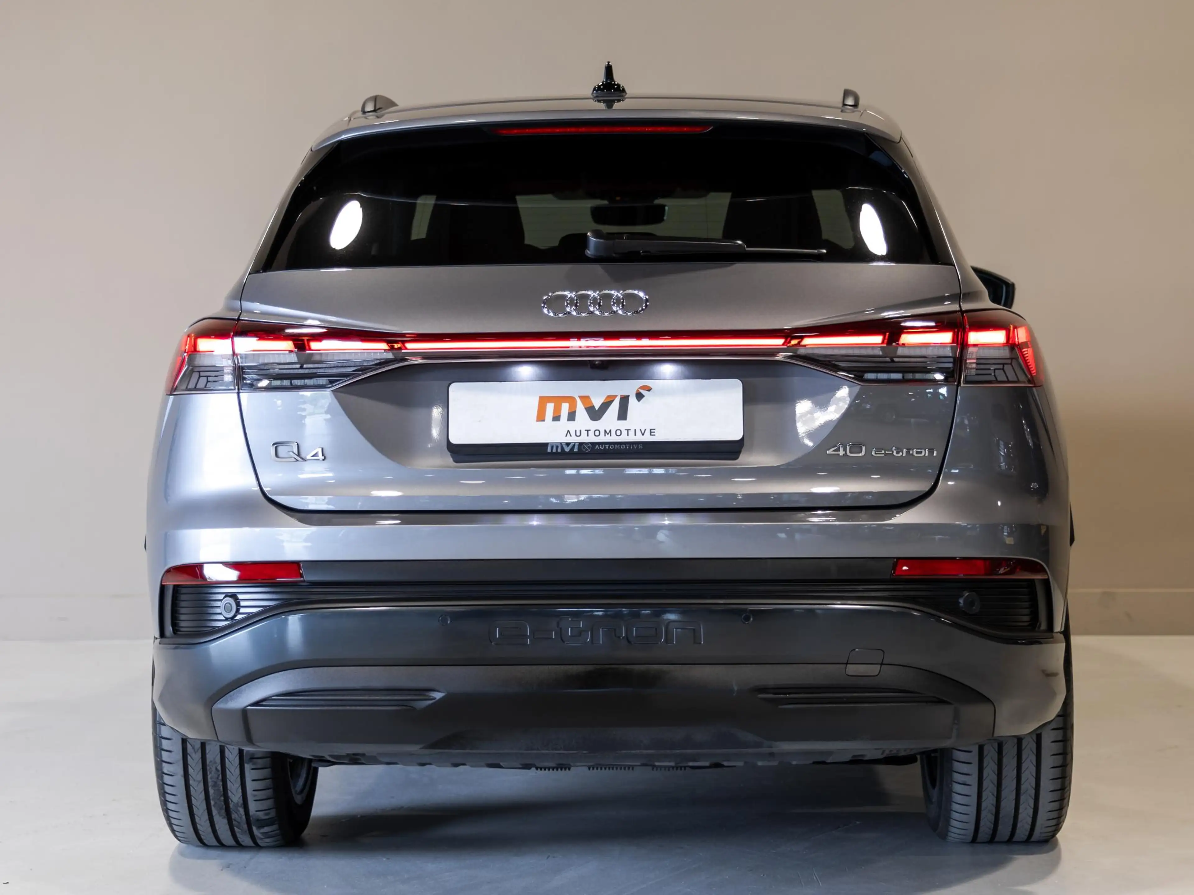 Audi Q4 e-tron 40 Launch edition Advanced Plus 77 kWh / 204pk / P — photo 11