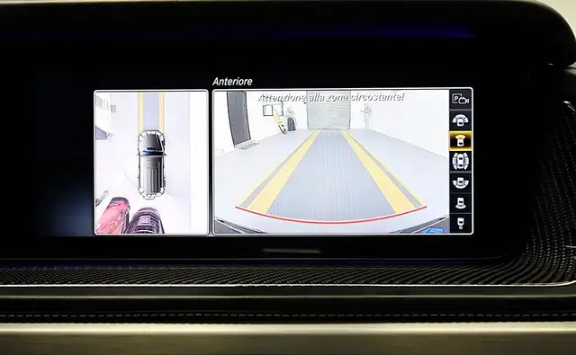 Mercedes-Benz G-Class view 15