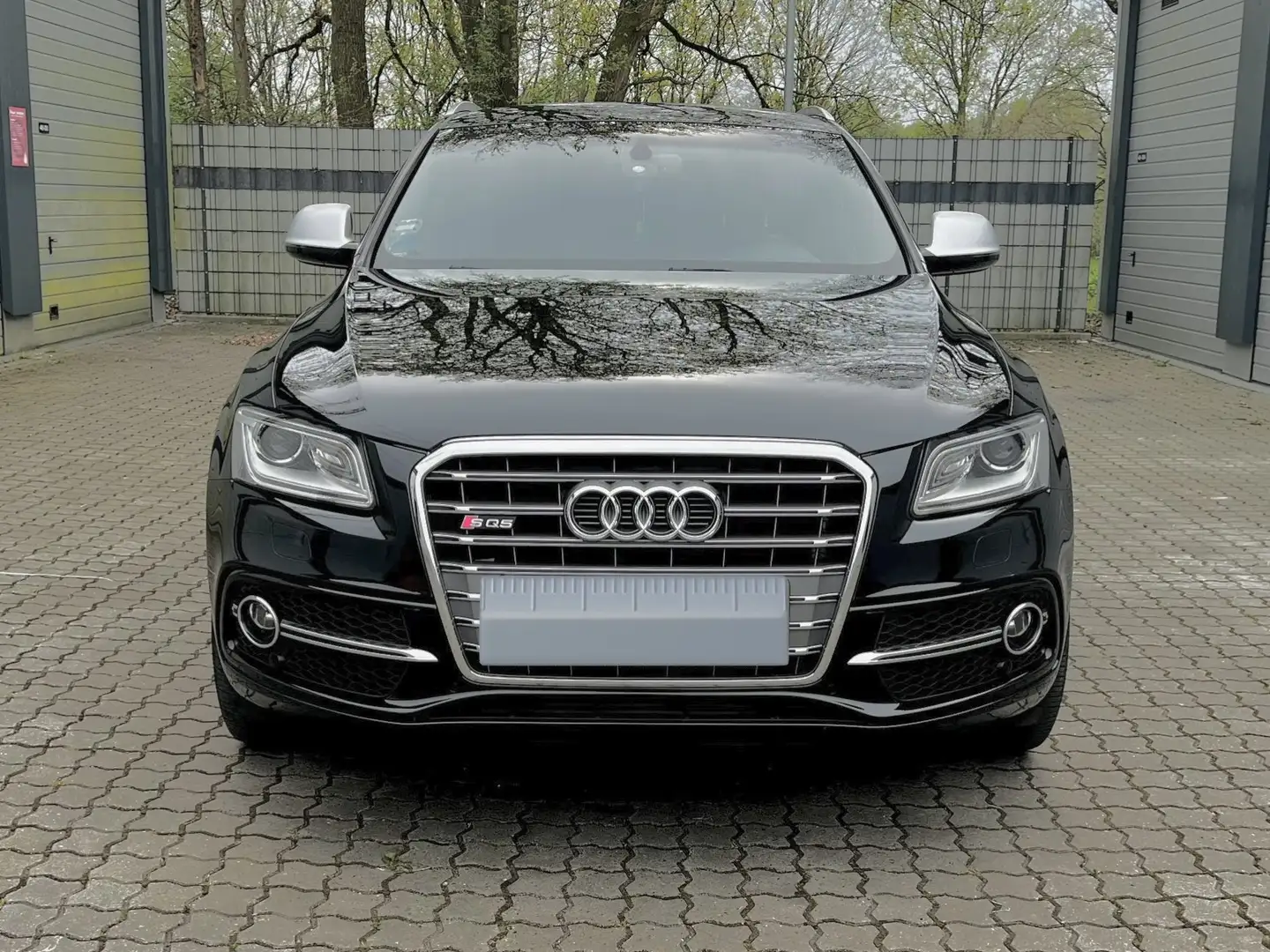 Audi SQ5 3.0 TDI quattro Schwarz - 2