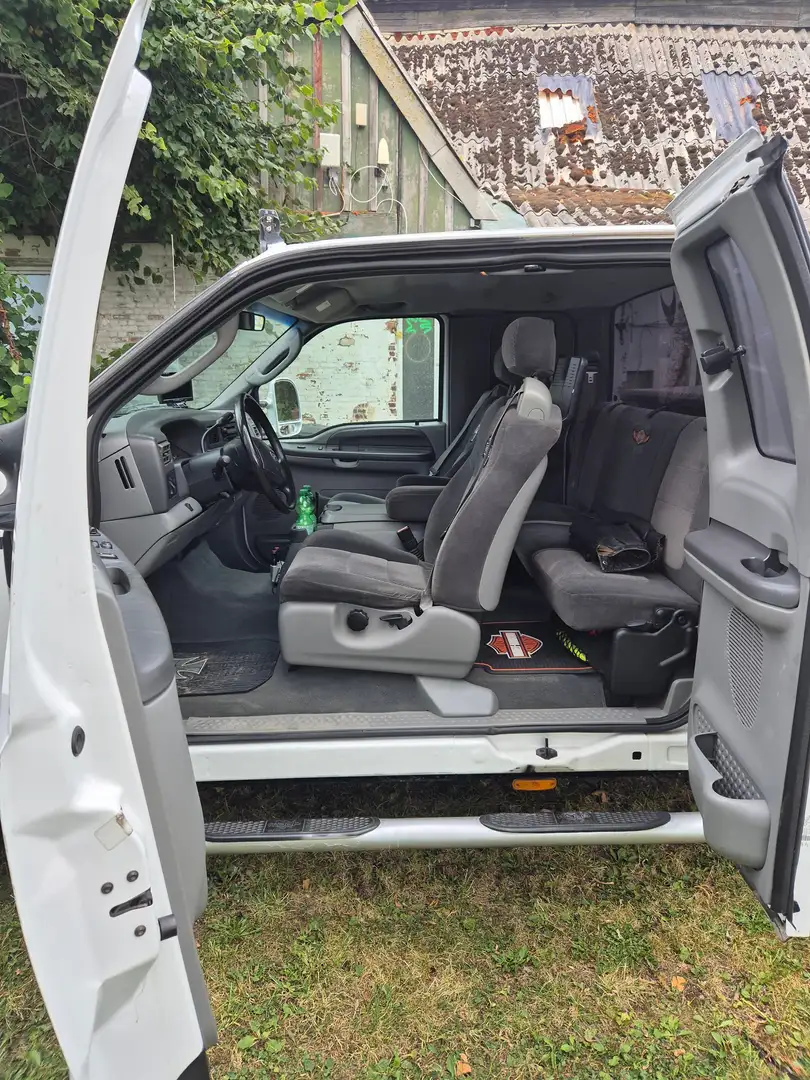 Ford F 250 7,3L Pover Stroke Weiß - 2