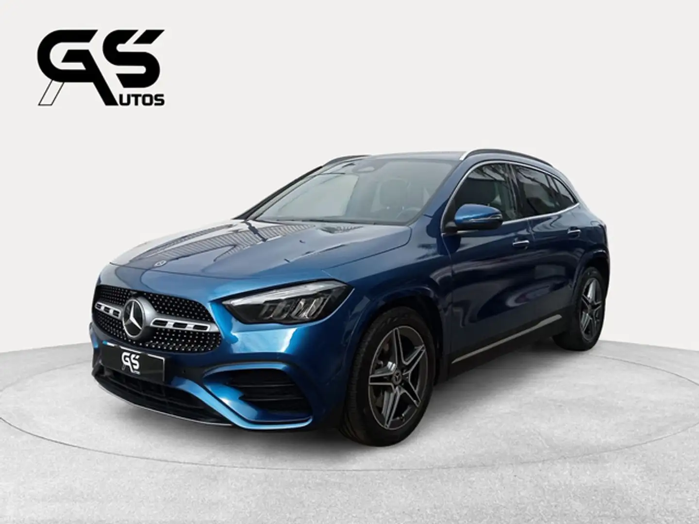 Mercedes-Benz GLA 200 D 110 kW (150 CV) Bleu - 1