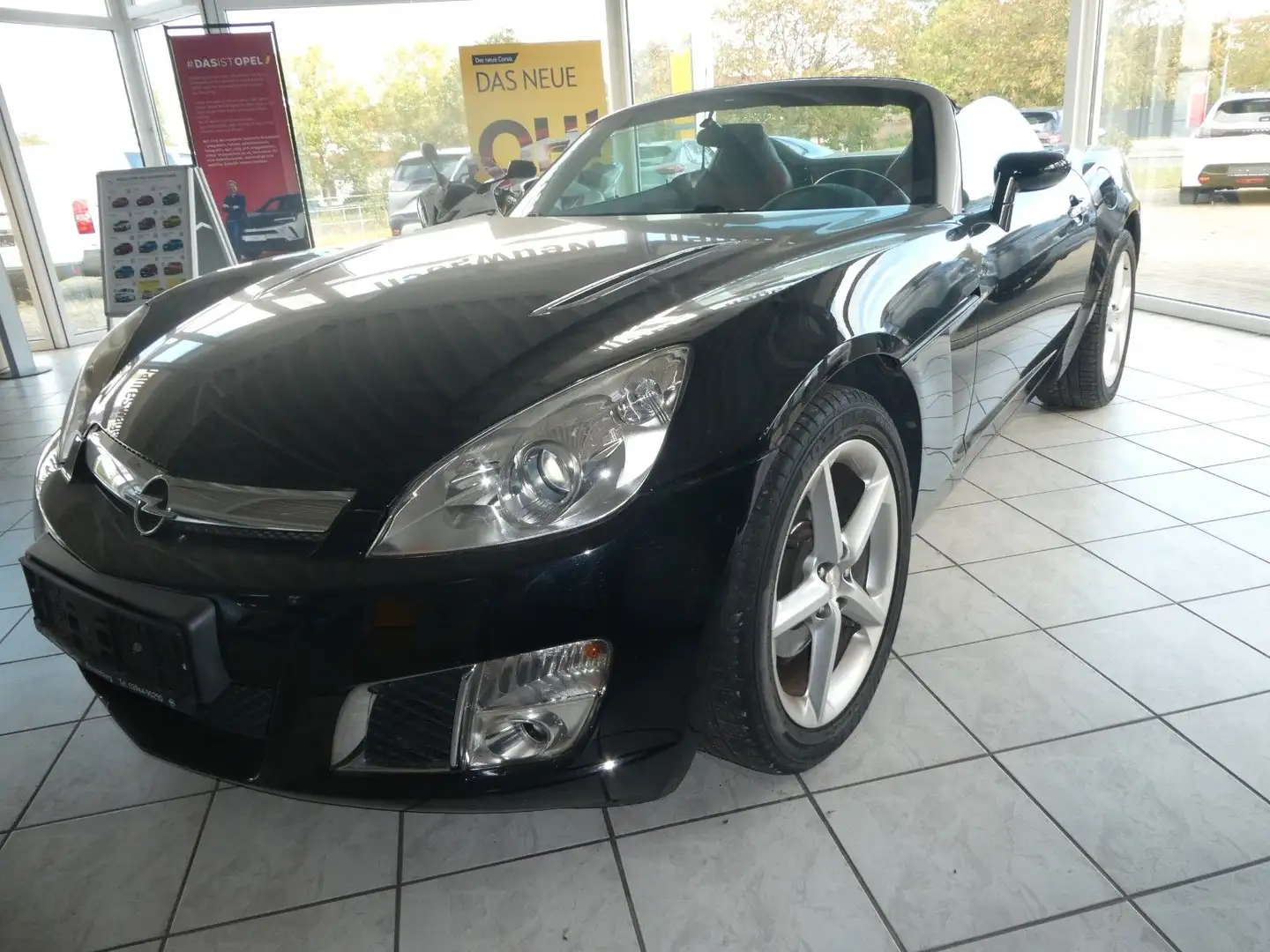 Opel GT Schwarz - 1