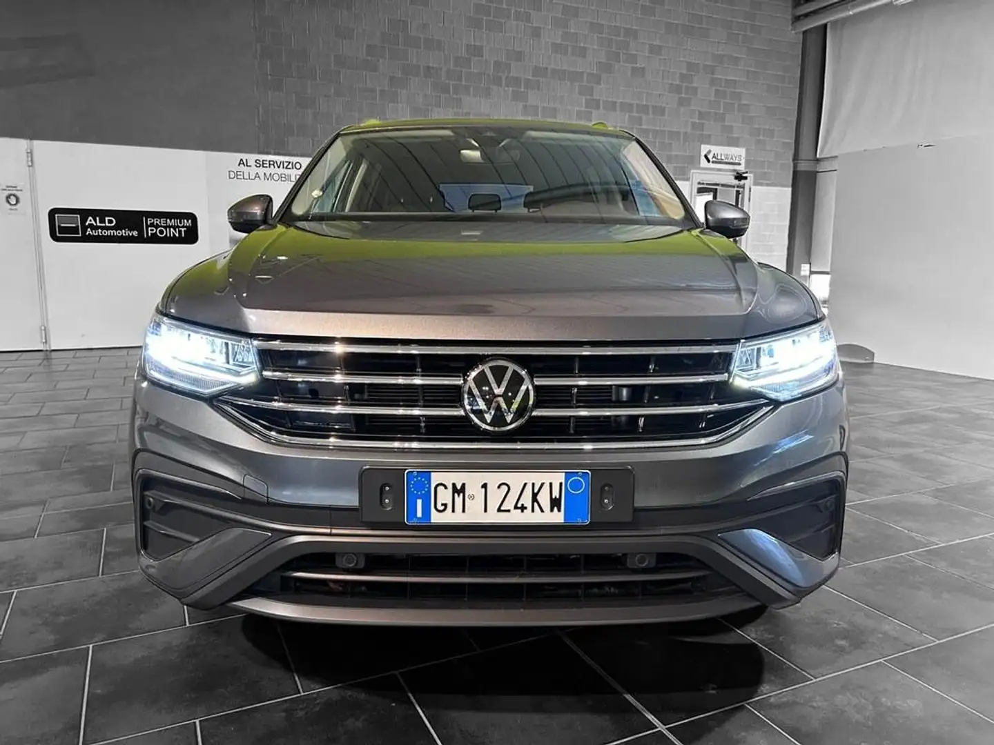 Volkswagen Tiguan Allspace 2.0 tdi scr Life 150cv 7p.ti dsg - 2