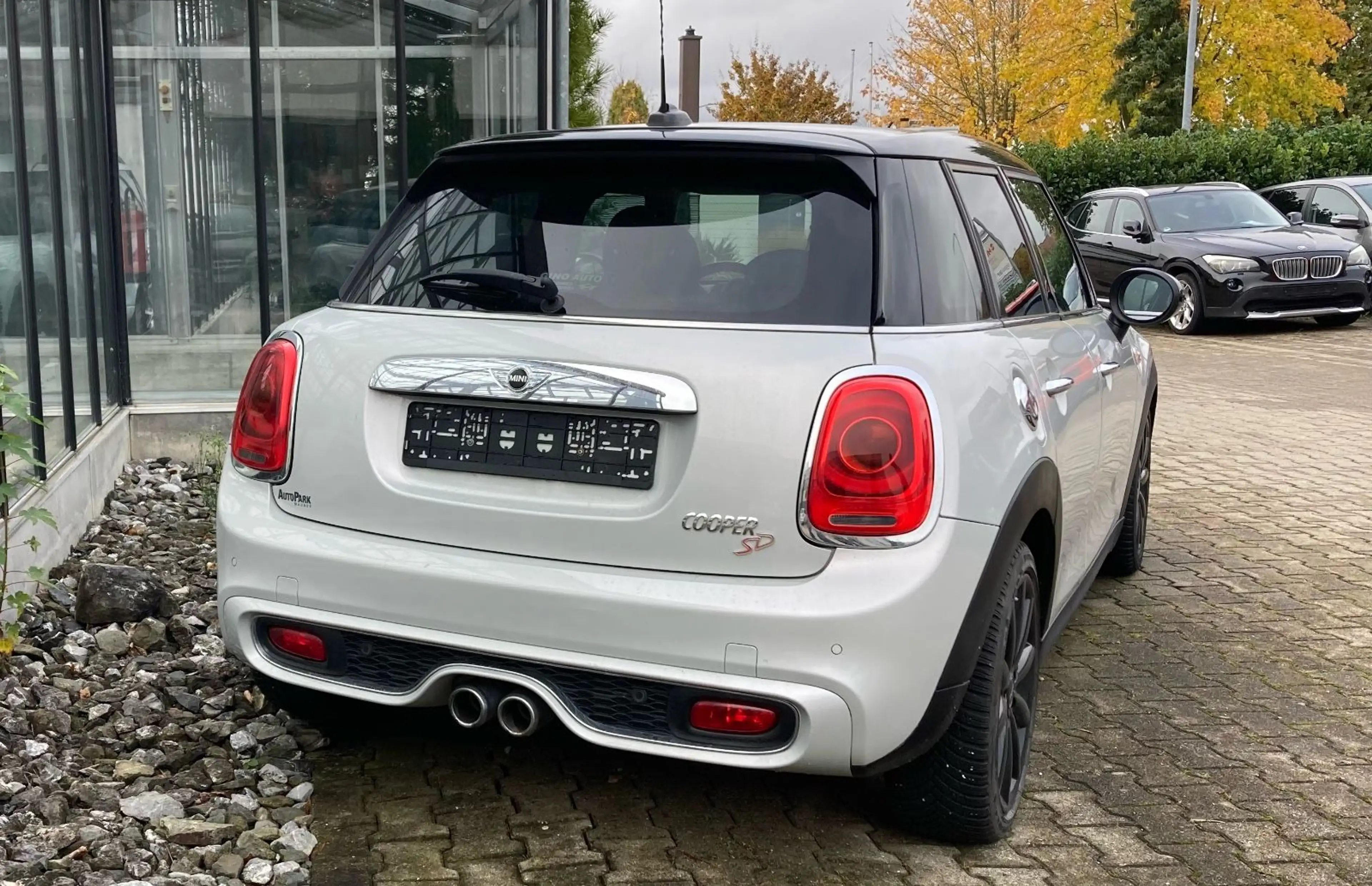 MINI Cooper SD COOPER SD Mini 5-trg. Navi Automatik PDC LED — photo 8