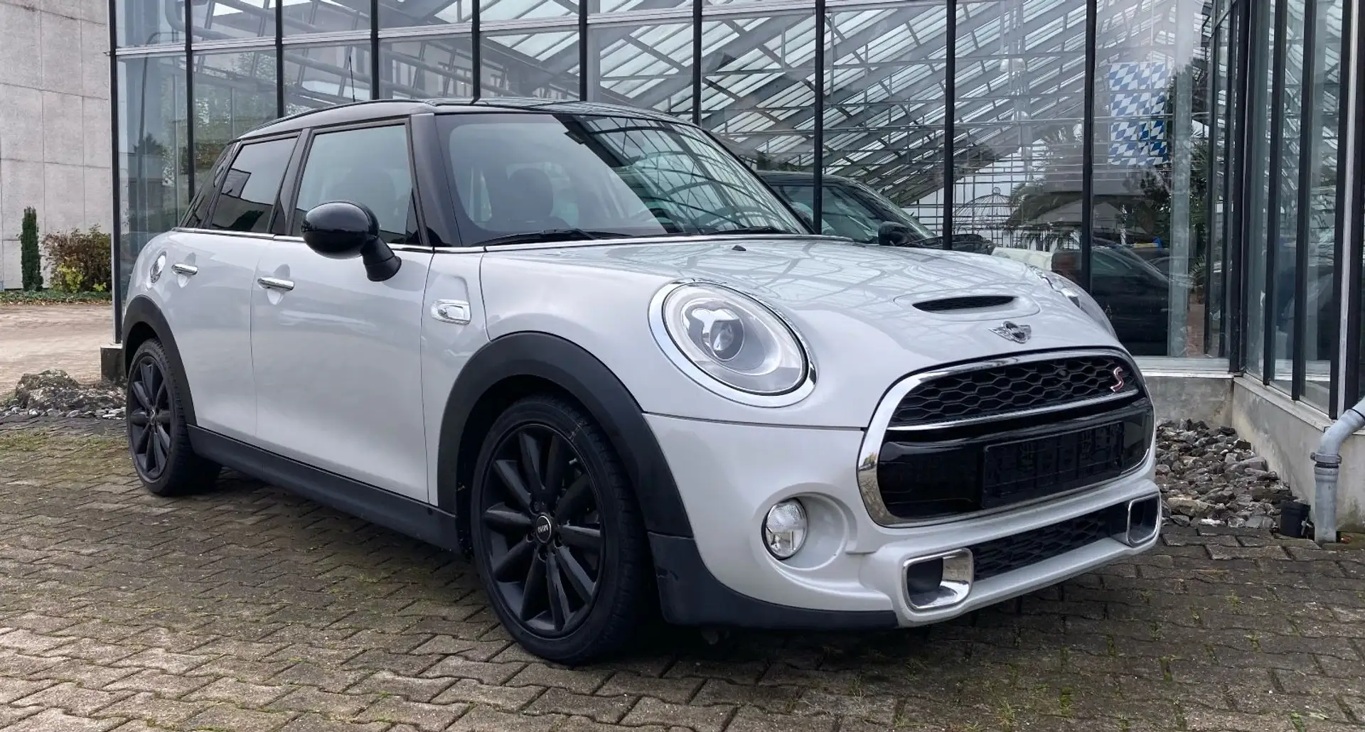 MINI Cooper SD COOPER SD Mini 5-trg. Navi Automatik PDC LED Silber - 2