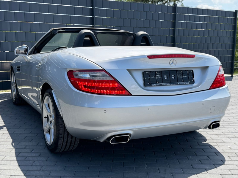 Mercedes-Benz SLK 200 SLK Roadster SLK 200 BlueEfficiency — photo 14
