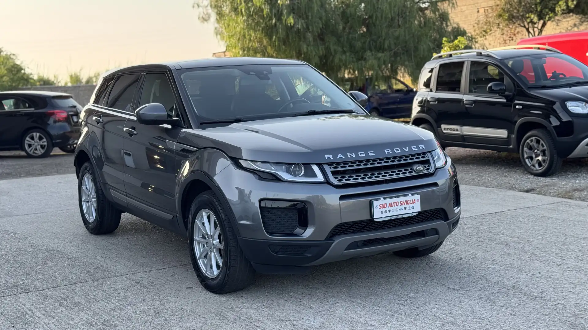 Land Rover Range Rover Evoque Evoque 5p 2.0 td4 Pure Business CATENA RUMOROSA Grigio - 1