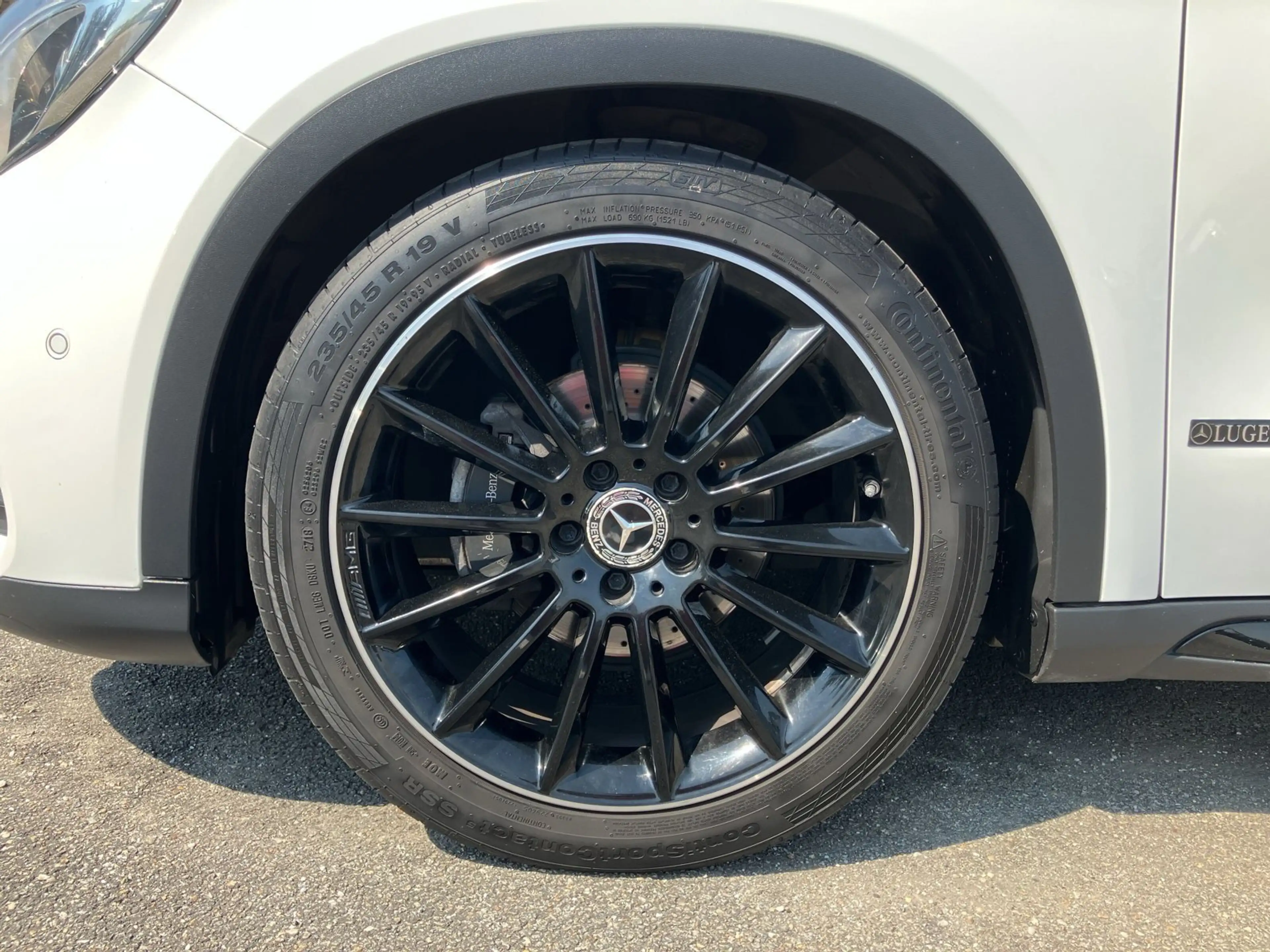 Mercedes-Benz GLA 200 d Cam Leder SHZ EASY-PACK — photo 13