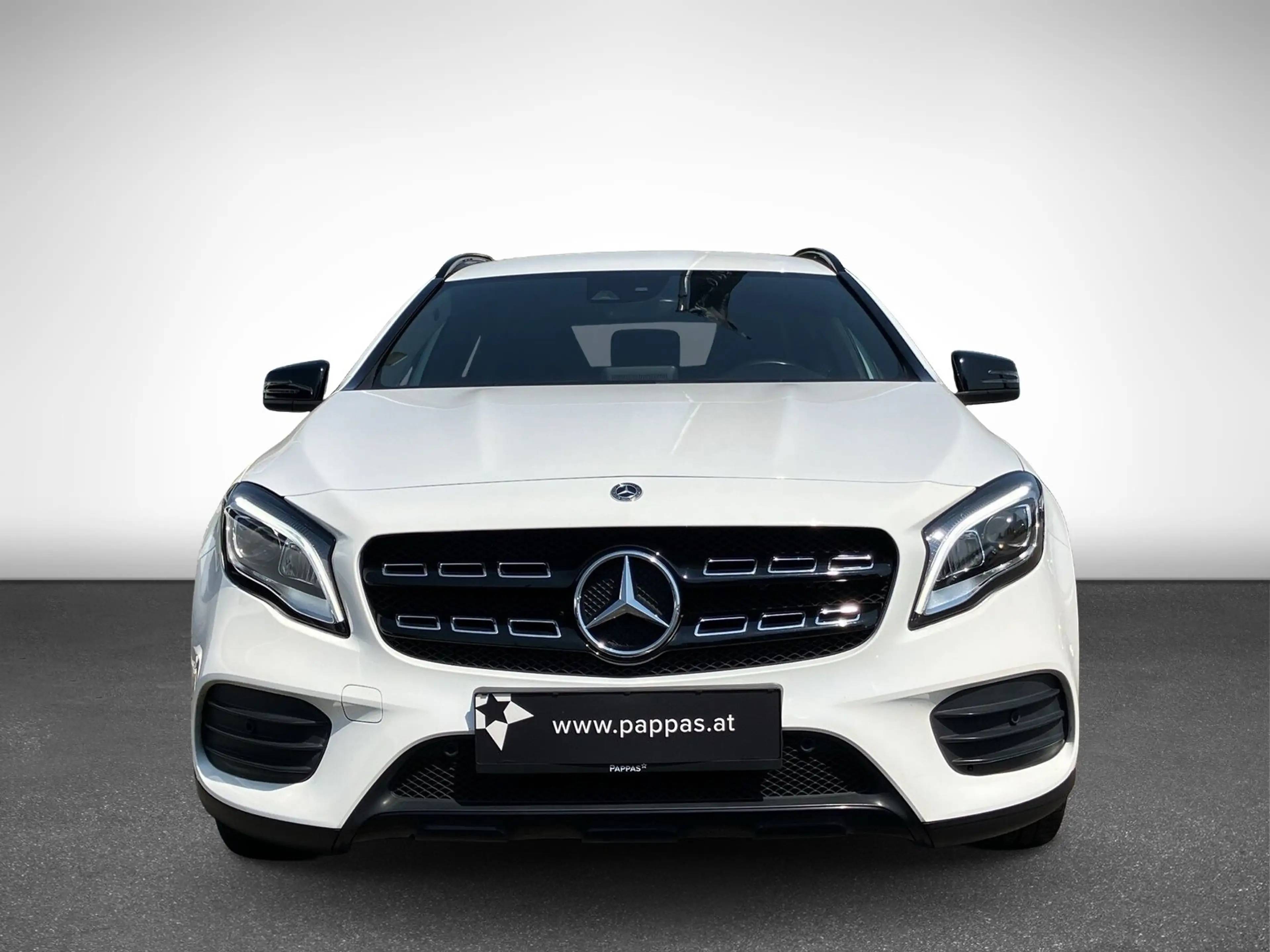 Mercedes-Benz GLA 200 d Cam Leder SHZ EASY-PACK — photo 4