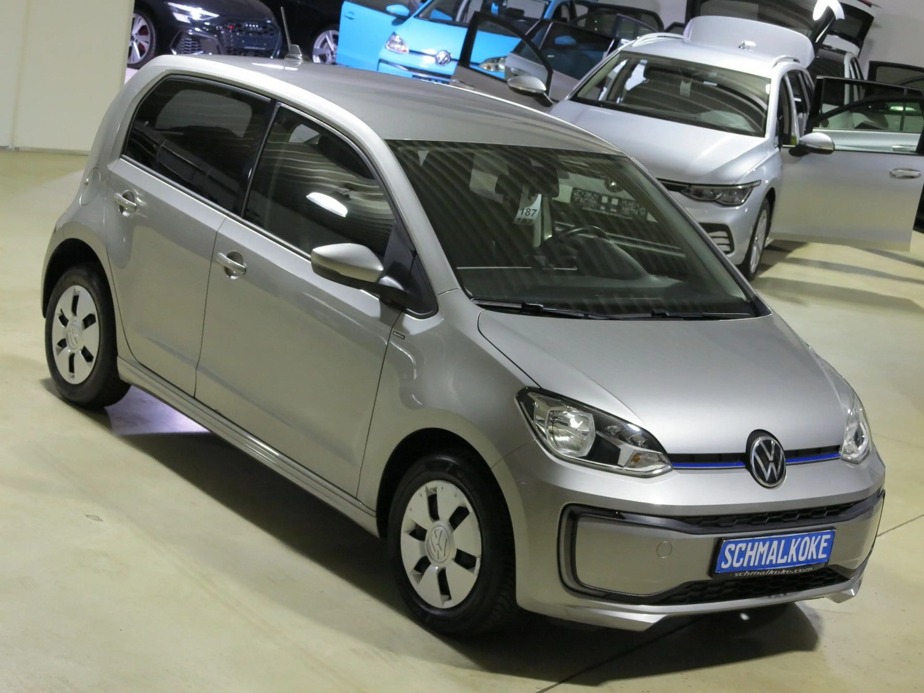 Volkswagen up! e-up! Max CCS GRA Climatronic DAB RFK — photo 9