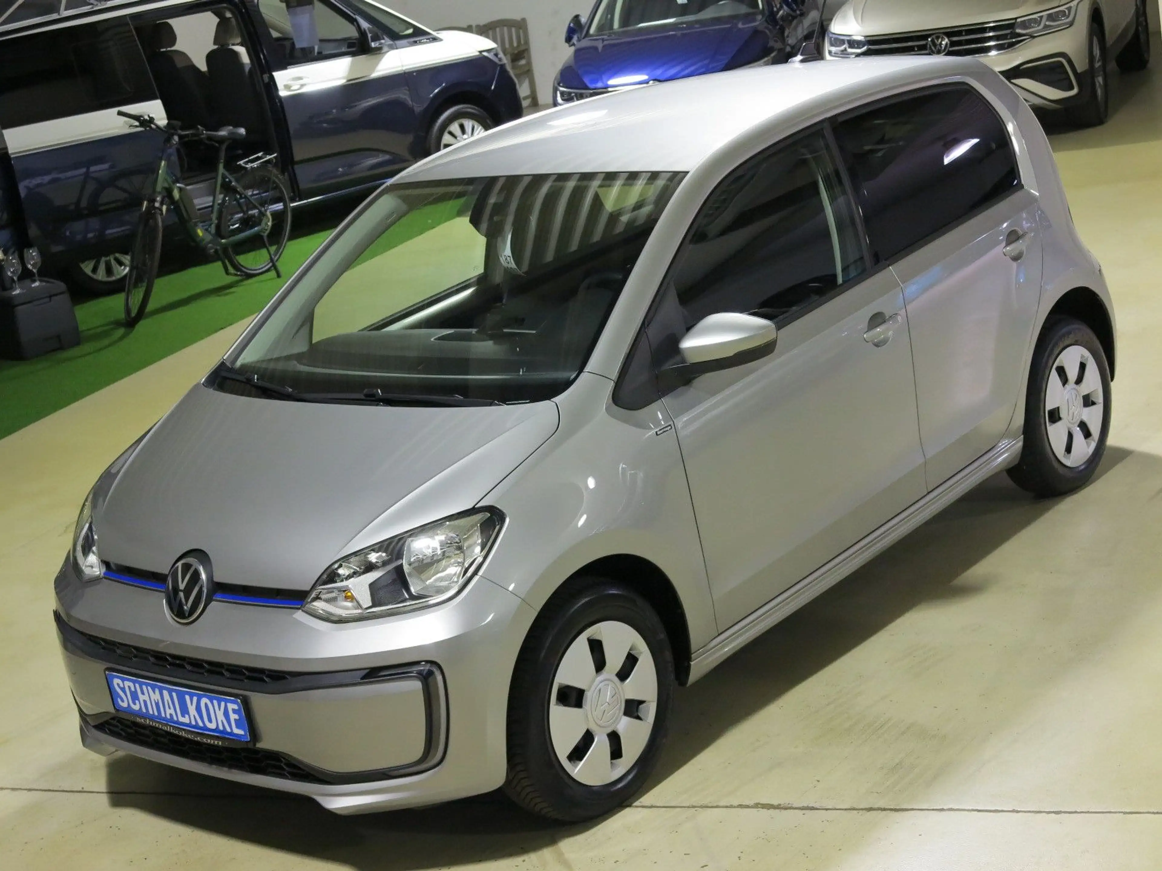 Volkswagen up! e-up! Max CCS GRA Climatronic DAB RFK — photo 2