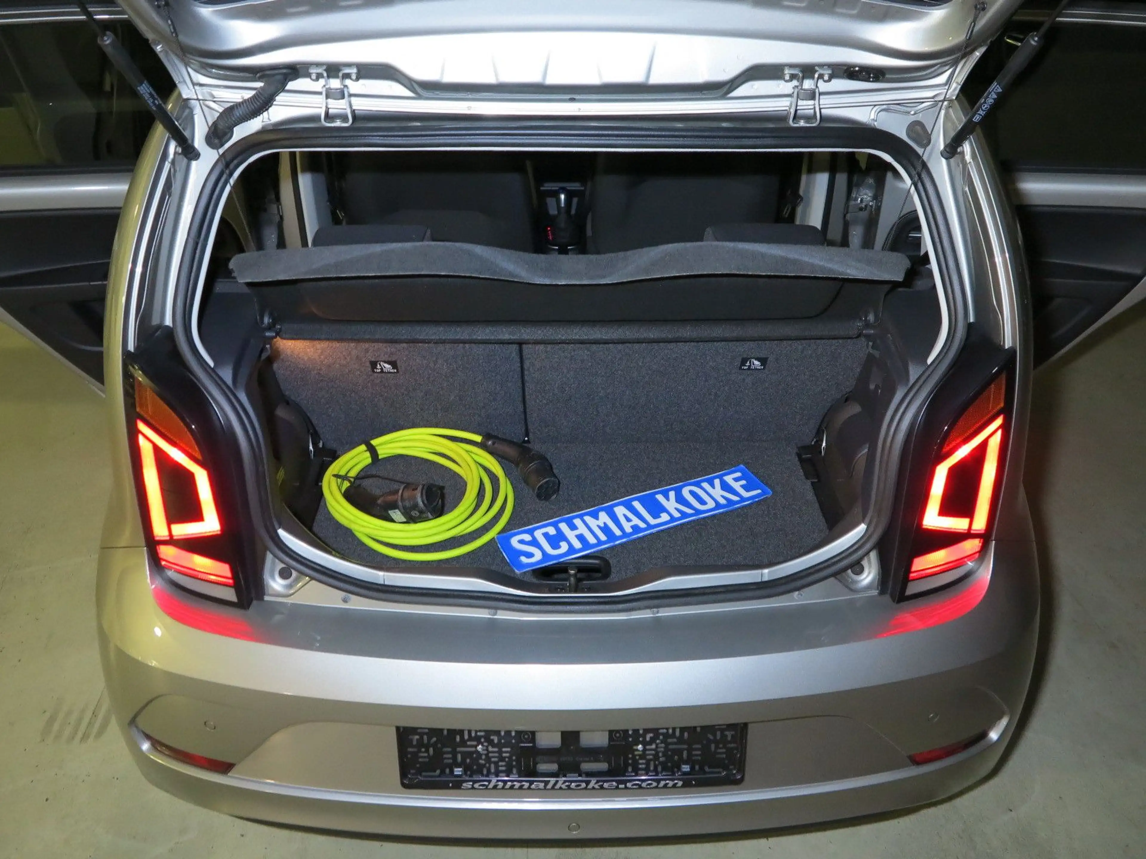 Volkswagen up! e-up! Max CCS GRA Climatronic DAB RFK — photo 7