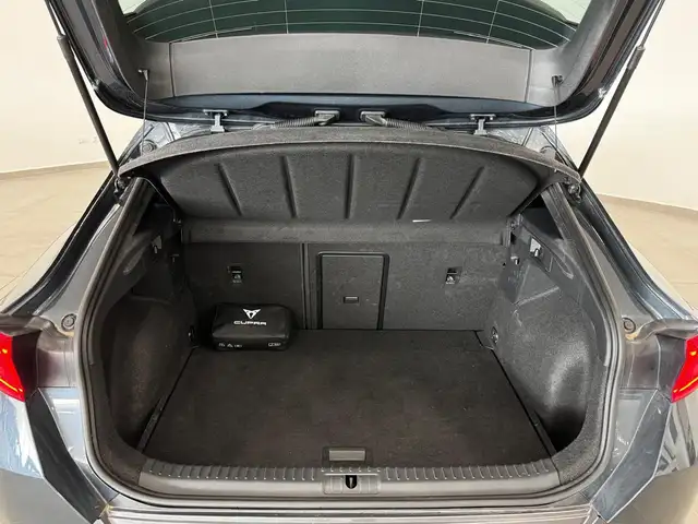 CUPRA Formentor view 8