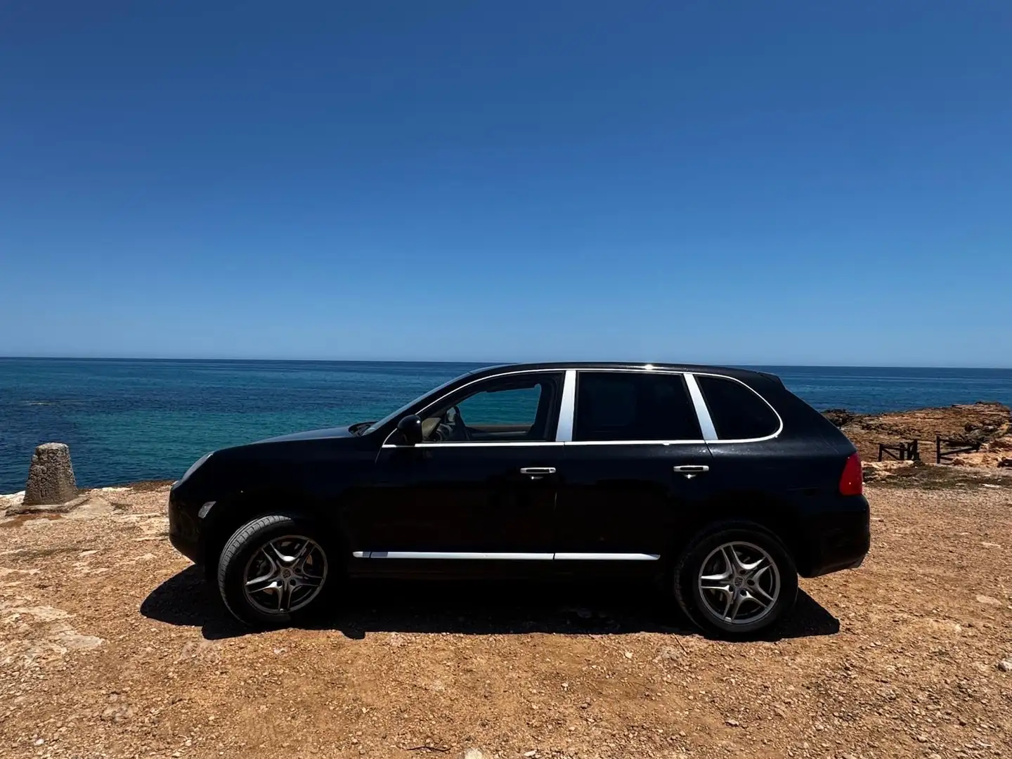 Porsche Cayenne S V8 4.5 Negro - 2
