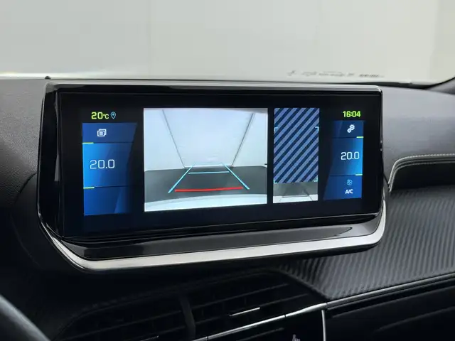 Peugeot E-2008 view 16