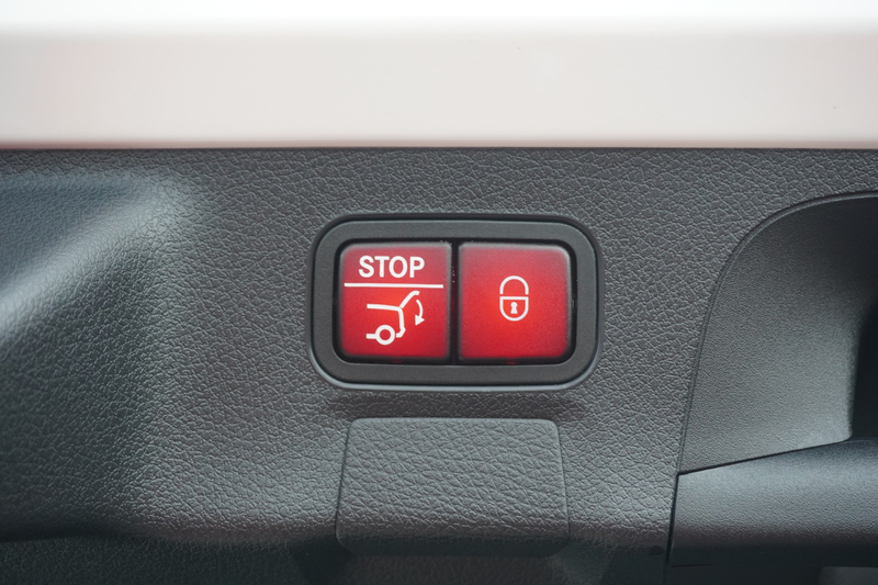 Mercedes-Benz CLA 35 AMG 4Matic LED Navi Head-Up 360° ACC PDC — photo 11