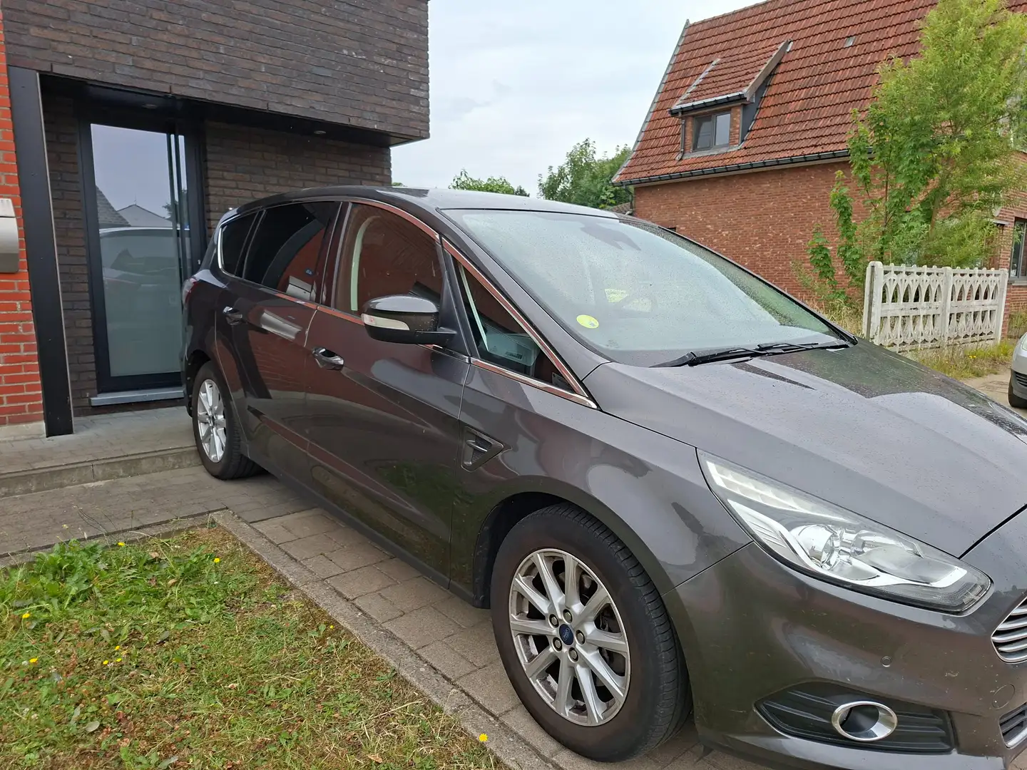 Ford S-Max S-Max 2.0 TDCi Titanium Gris - 2