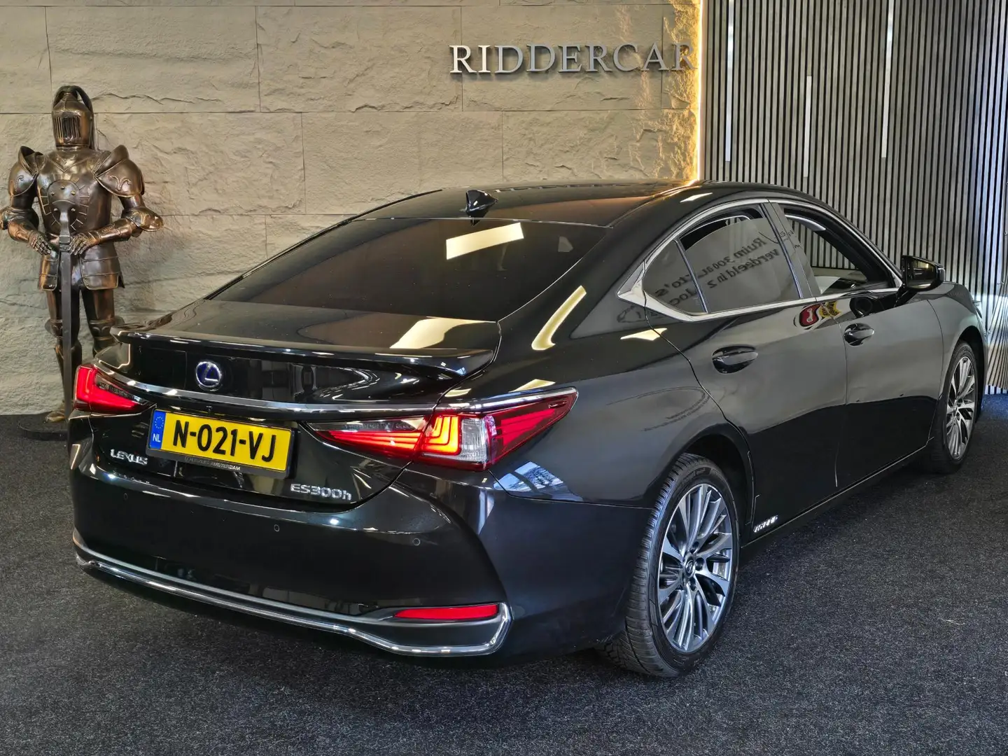 Lexus ES 300 300h Preference Line Business|GARANTIE|NAP|CAMERA| Noir - 2