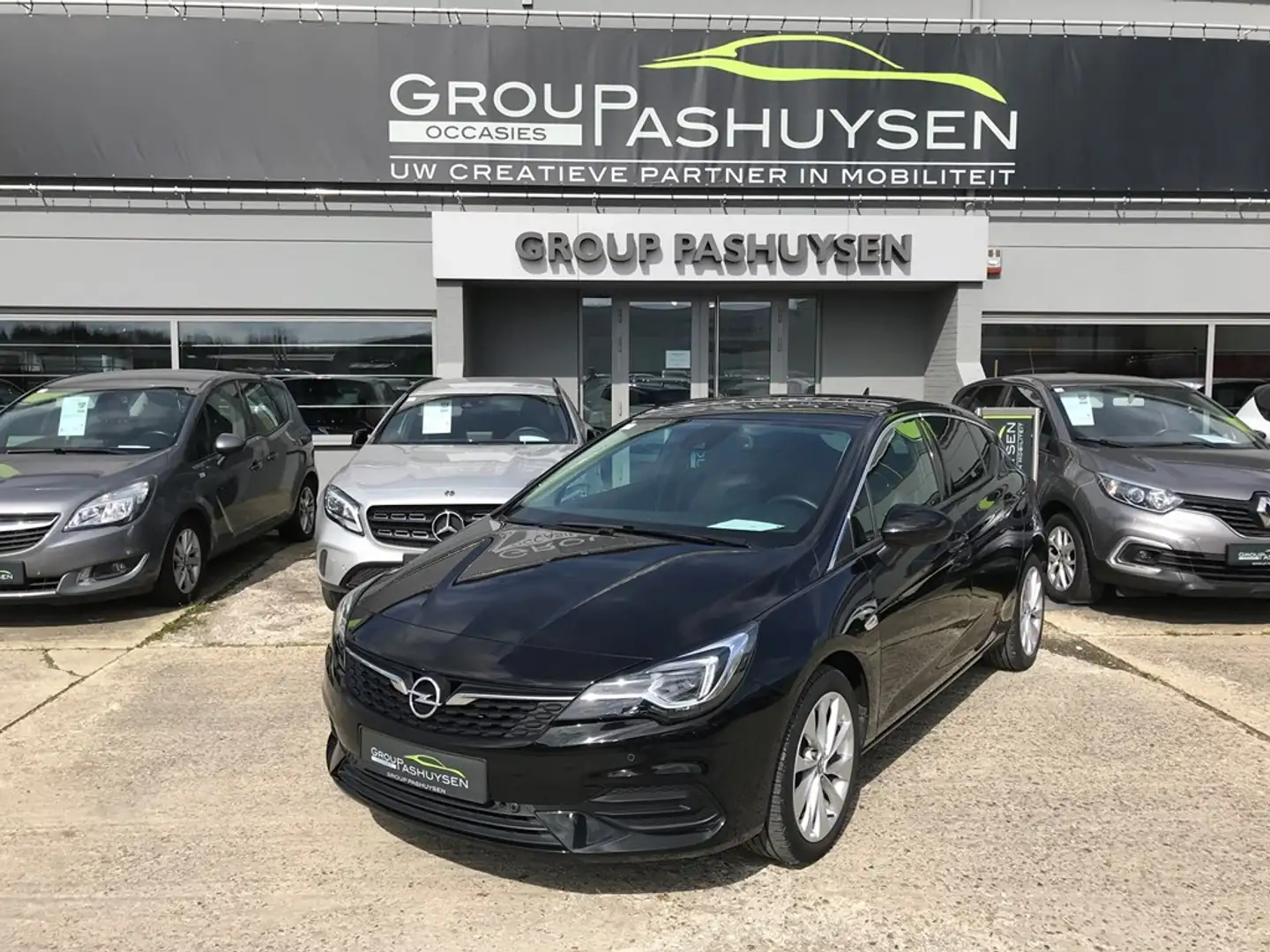Opel Astra ELEG ASTRA 5D . 1.2T M6 130PKSS 0BE68 EN62 - Zwart - 1