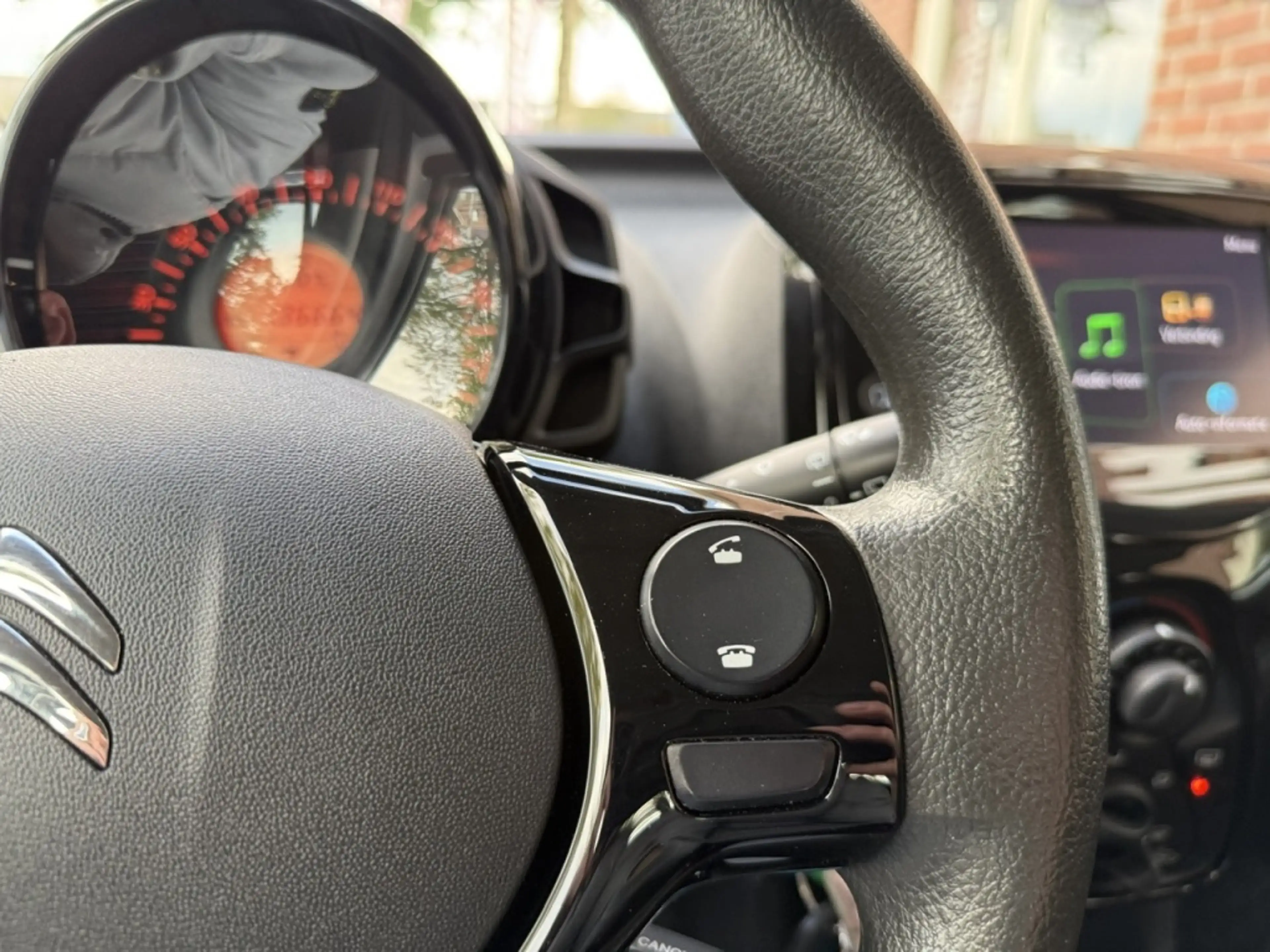 Citroen C1 1.0 VTi Feel CAMERA / CARPLAY / ANDROID / AIRCO — photo 28