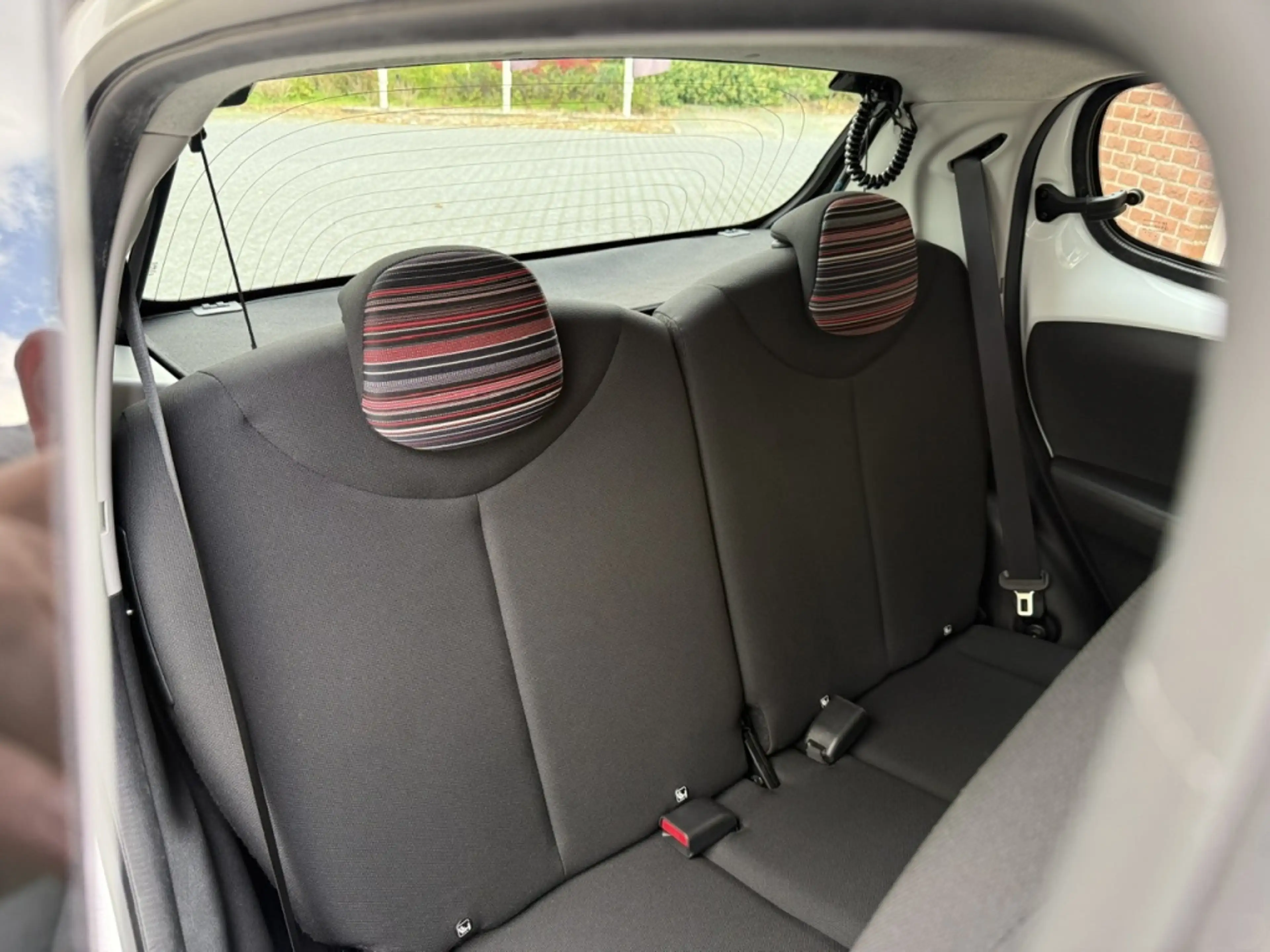 Citroen C1 1.0 VTi Feel CAMERA / CARPLAY / ANDROID / AIRCO — photo 34