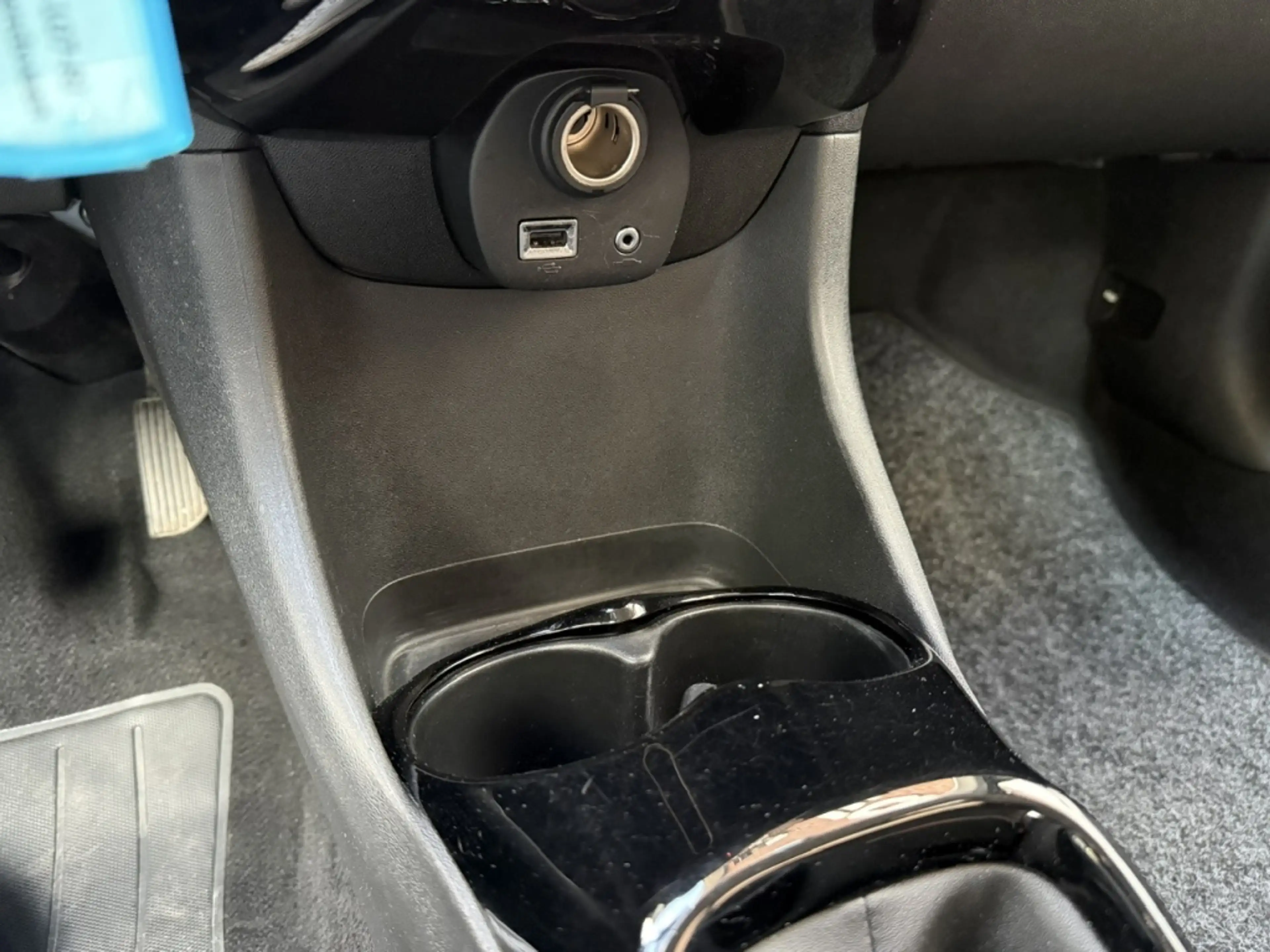 Citroen C1 1.0 VTi Feel CAMERA / CARPLAY / ANDROID / AIRCO — photo 25
