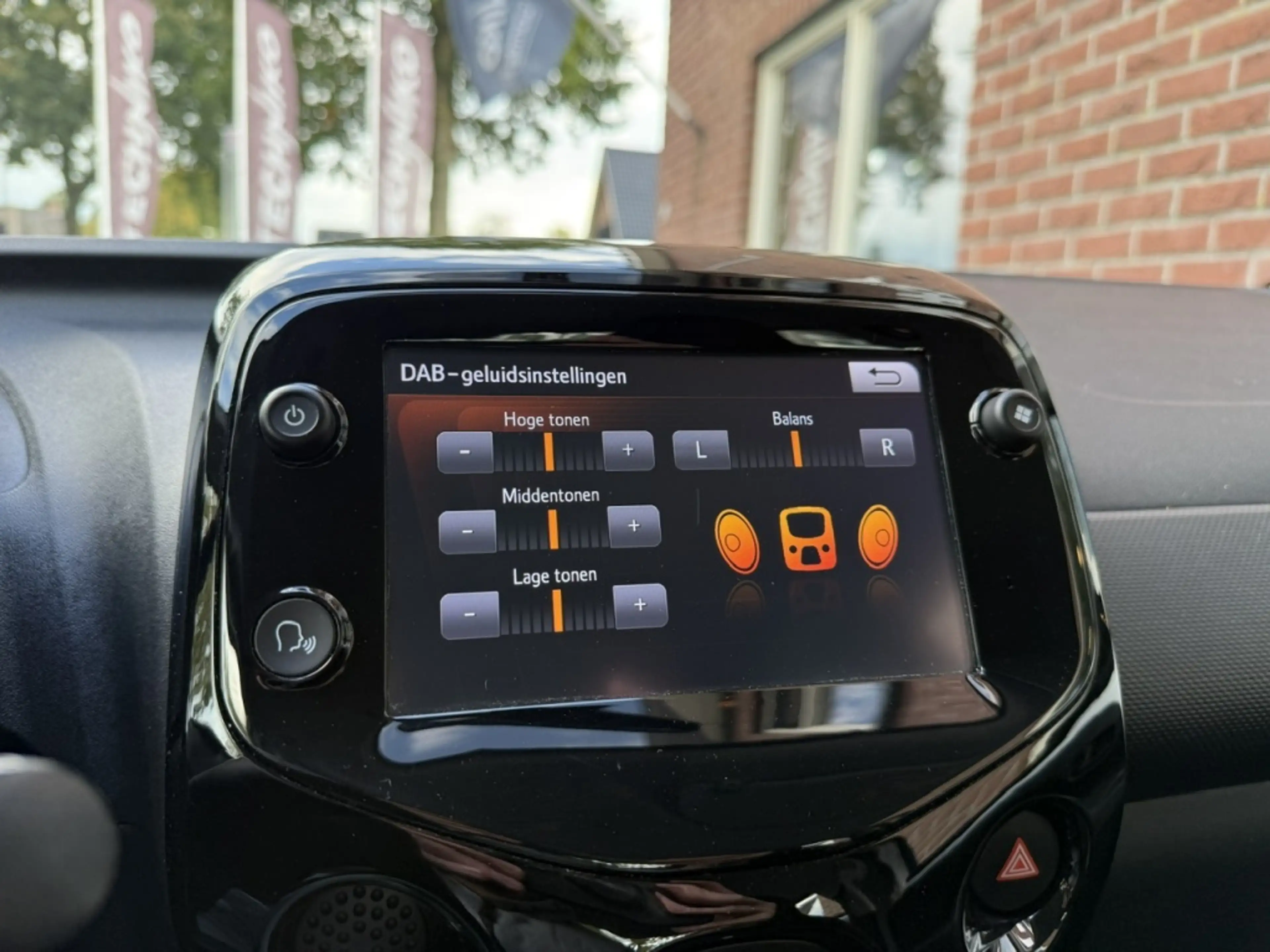 Citroen C1 1.0 VTi Feel CAMERA / CARPLAY / ANDROID / AIRCO — photo 22