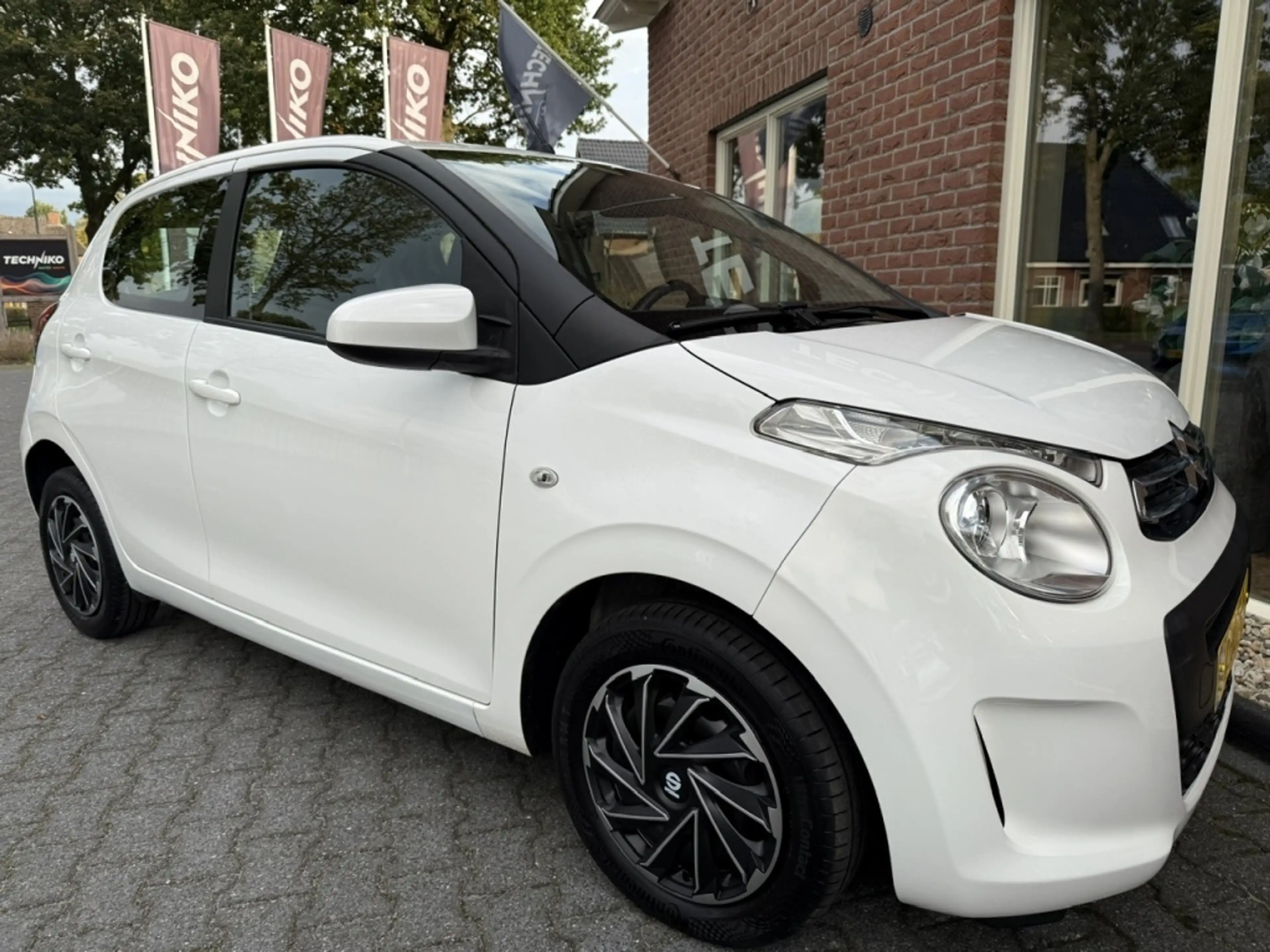 Citroen C1 1.0 VTi Feel CAMERA / CARPLAY / ANDROID / AIRCO — photo 37