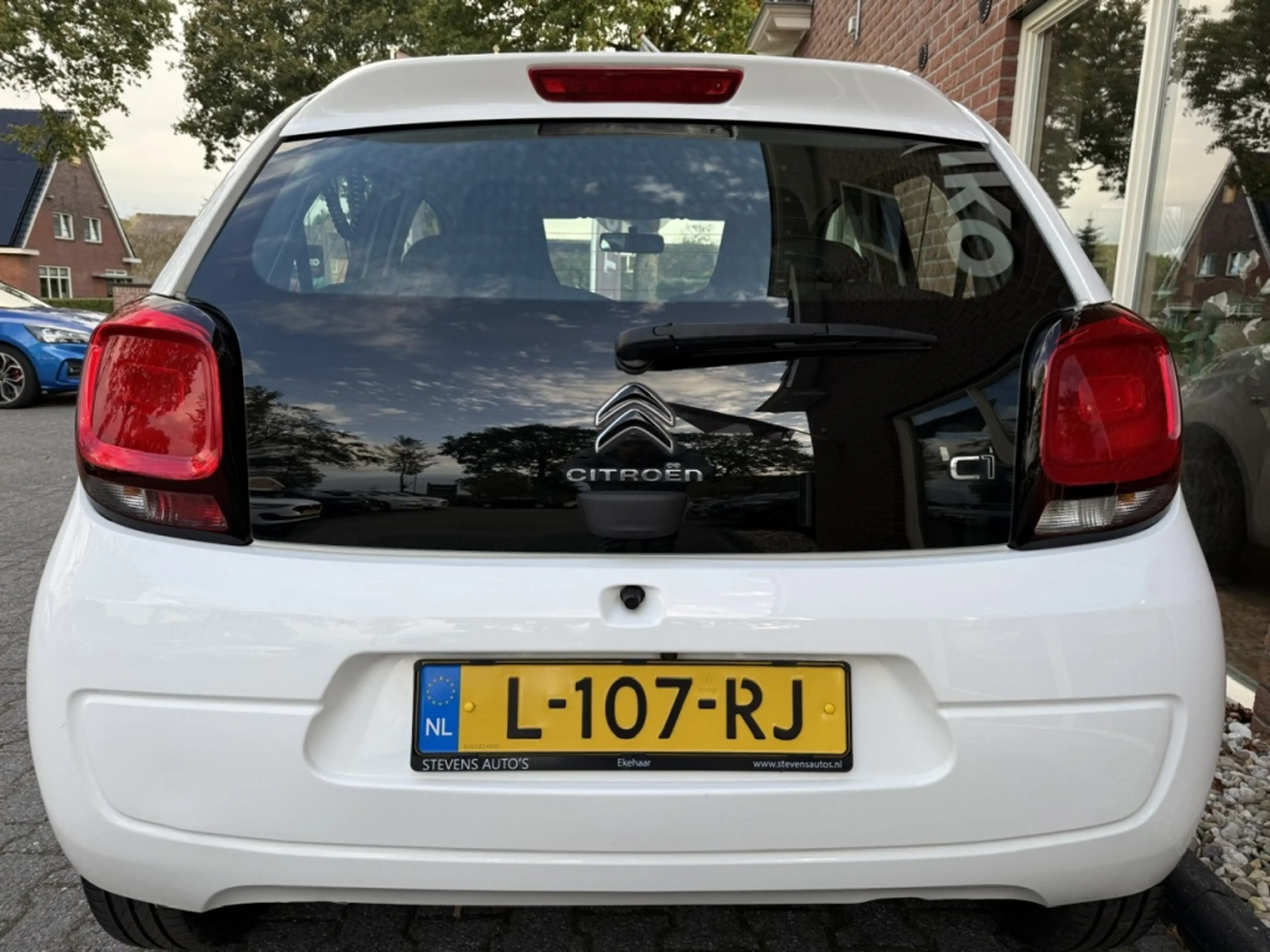 Citroen C1 1.0 VTi Feel CAMERA / CARPLAY / ANDROID / AIRCO — photo 11