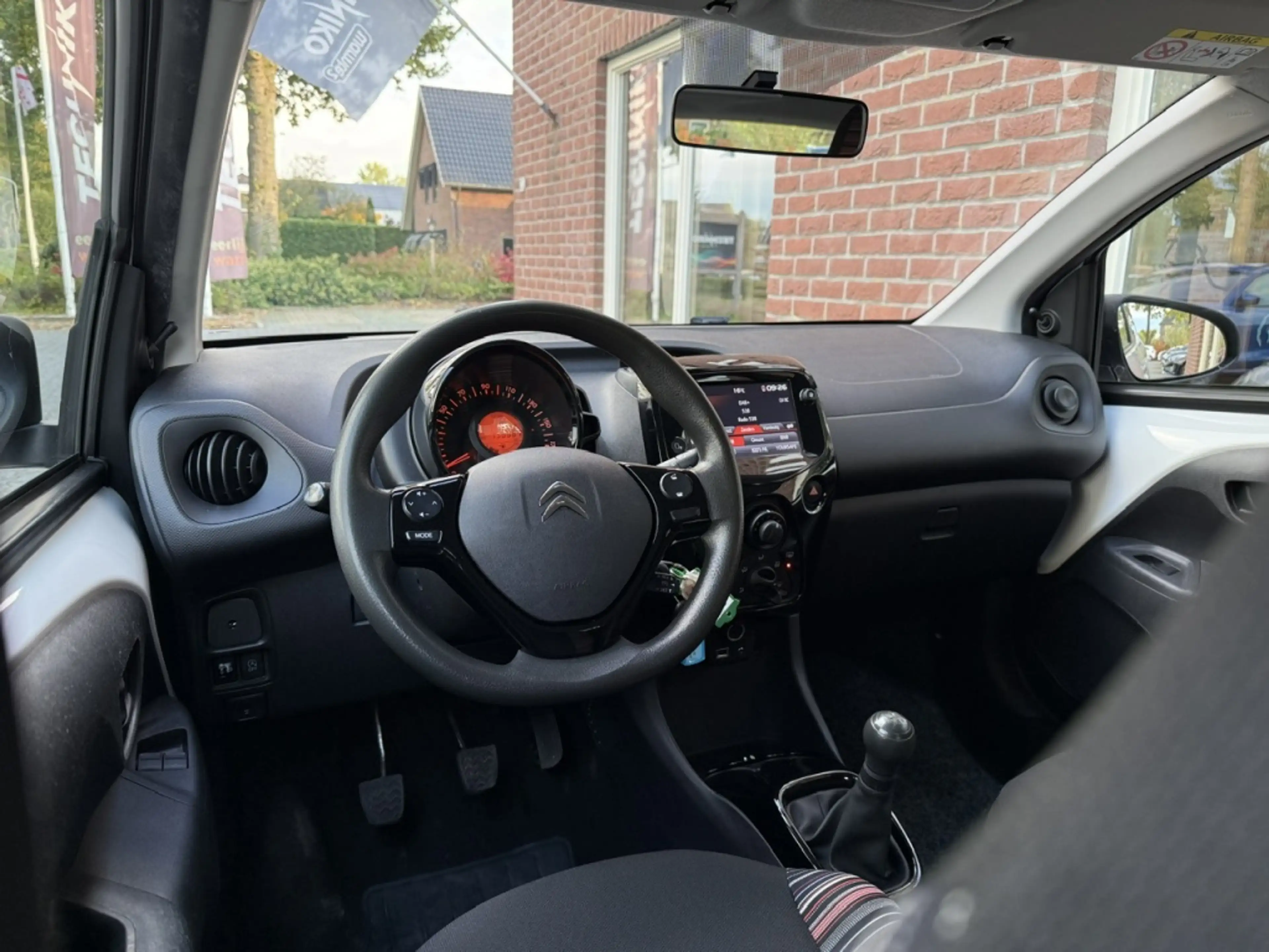 Citroen C1 1.0 VTi Feel CAMERA / CARPLAY / ANDROID / AIRCO — photo 3