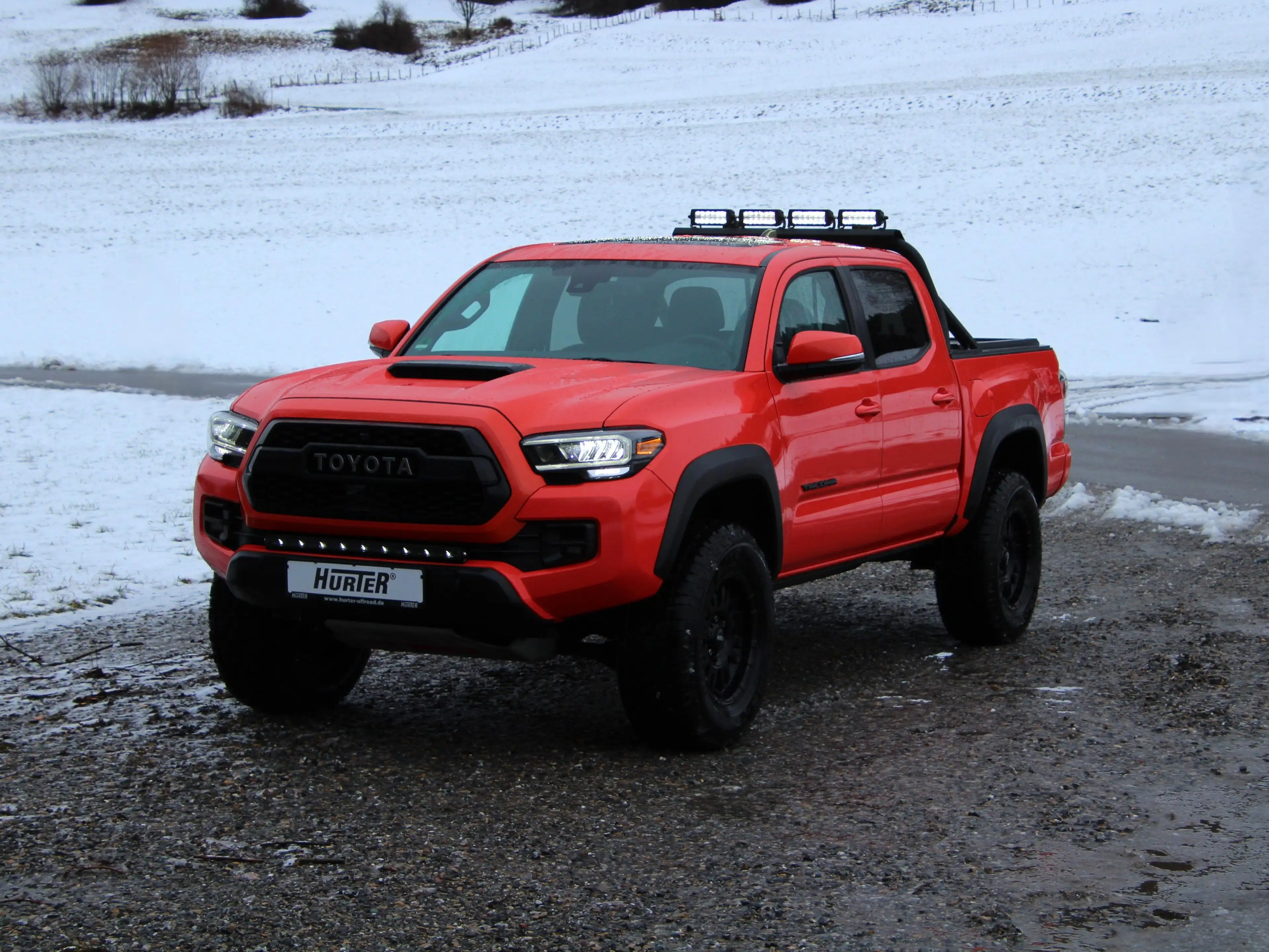 Toyota Tacoma TRD Pro — photo 2